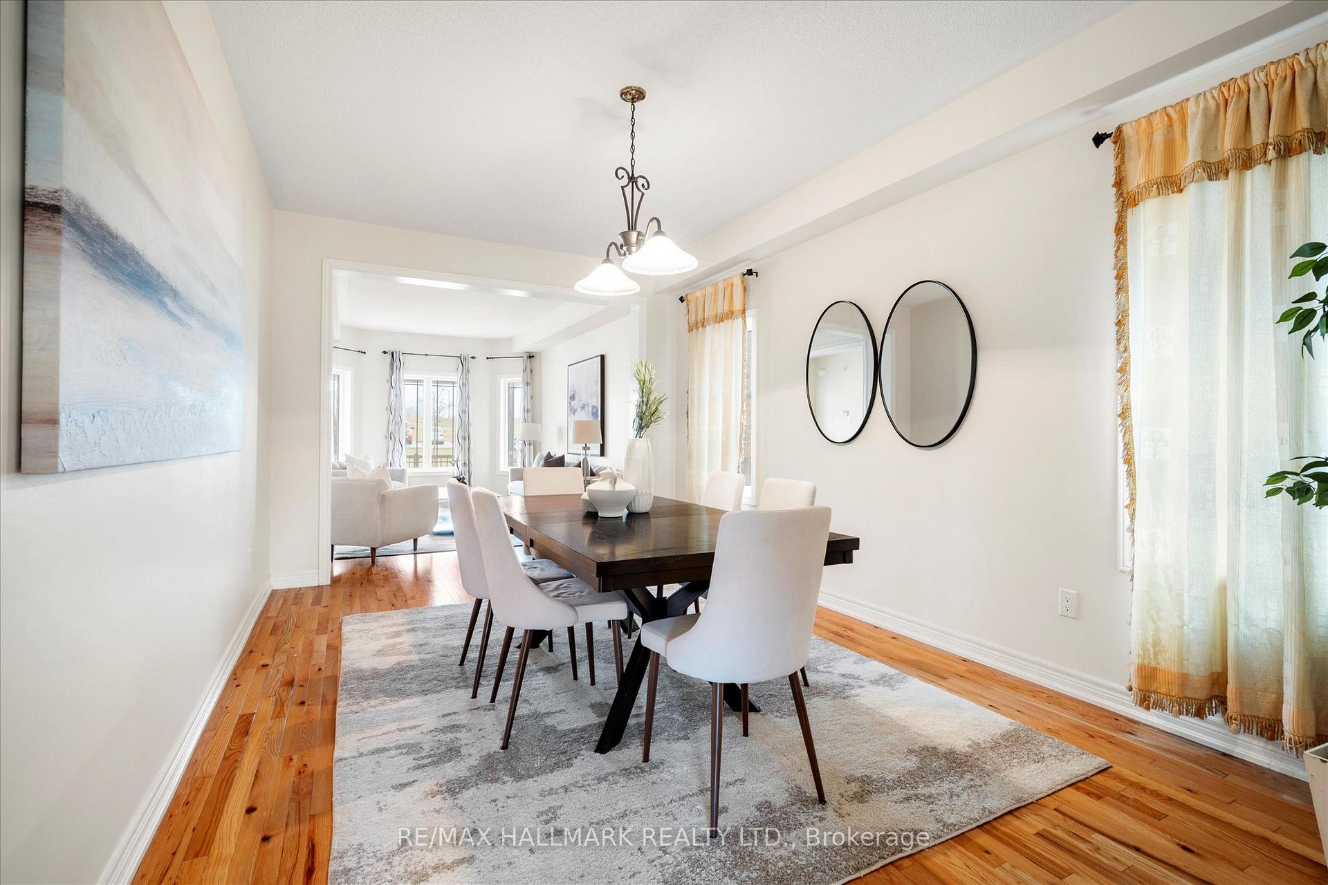 Photo 21 of 1377 Lormel Gate, Innisfil, Lefroy — HOMEH
