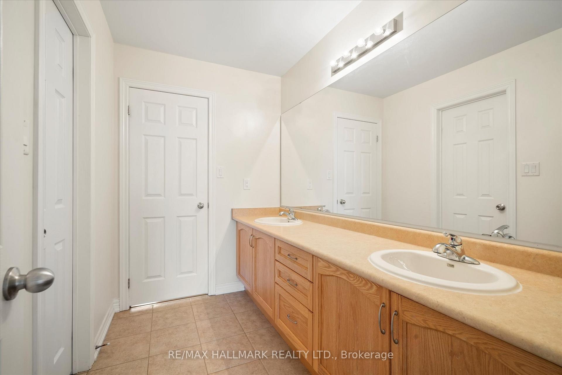 Photo 44 of 1377 Lormel Gate, Innisfil, Lefroy — HOMEH