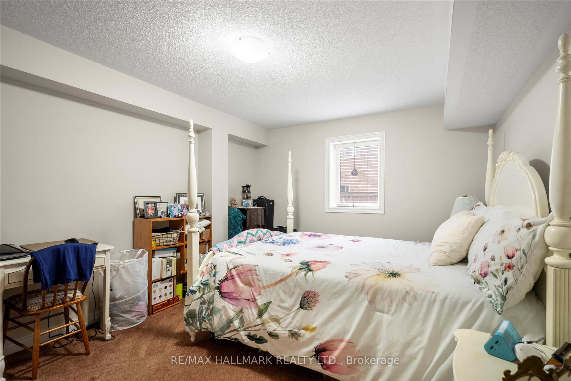 Photo 35 of 1377 Lormel Gate, Innisfil, Lefroy — HOMEH