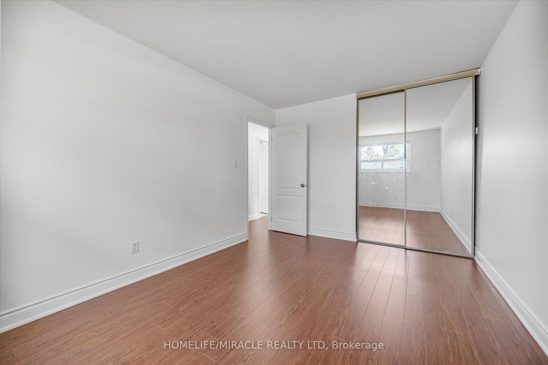 Photo 22 of 77 Juniper Crescent, Brampton, Northgate — HOMEH