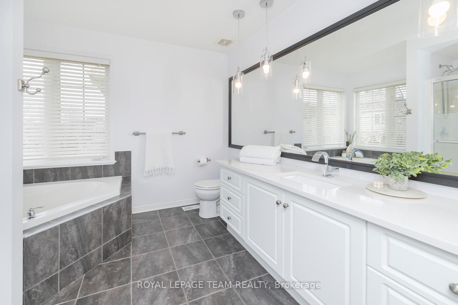 Photo 25 of 214 Oneida Terrace, Ottawa, Barrhaven - Stonebridge — HOMEH