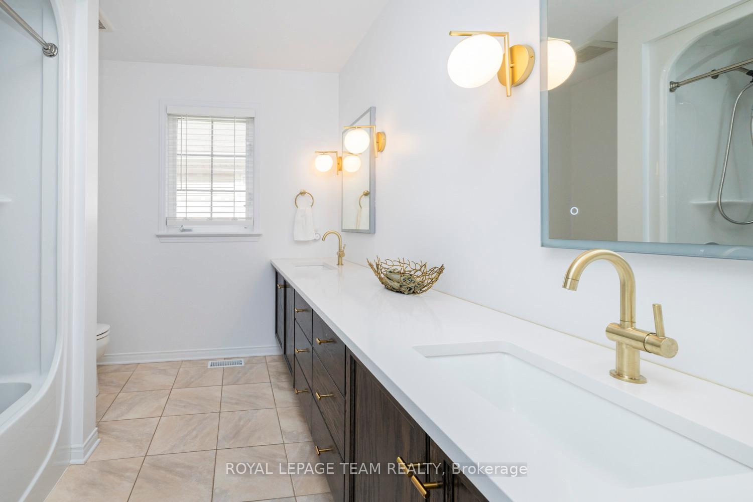 Photo 36 of 214 Oneida Terrace, Ottawa, Barrhaven - Stonebridge — HOMEH