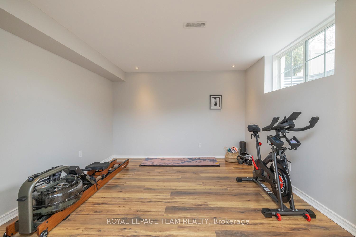 Photo 43 of 214 Oneida Terrace, Ottawa, Barrhaven - Stonebridge — HOMEH