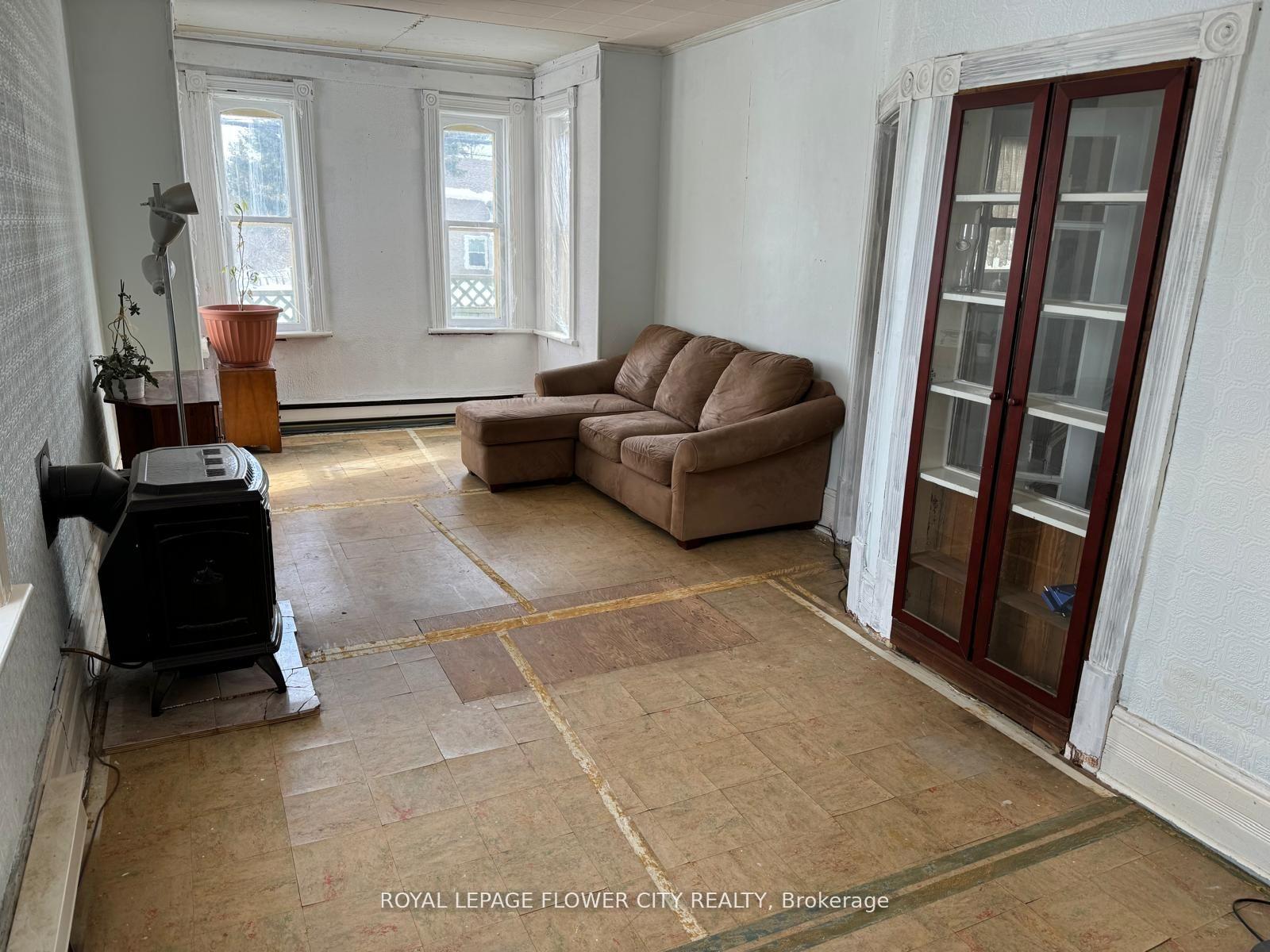 Photo 11 of Unit 4, 400035 Grey Road, Grey Highlands — HOMEH