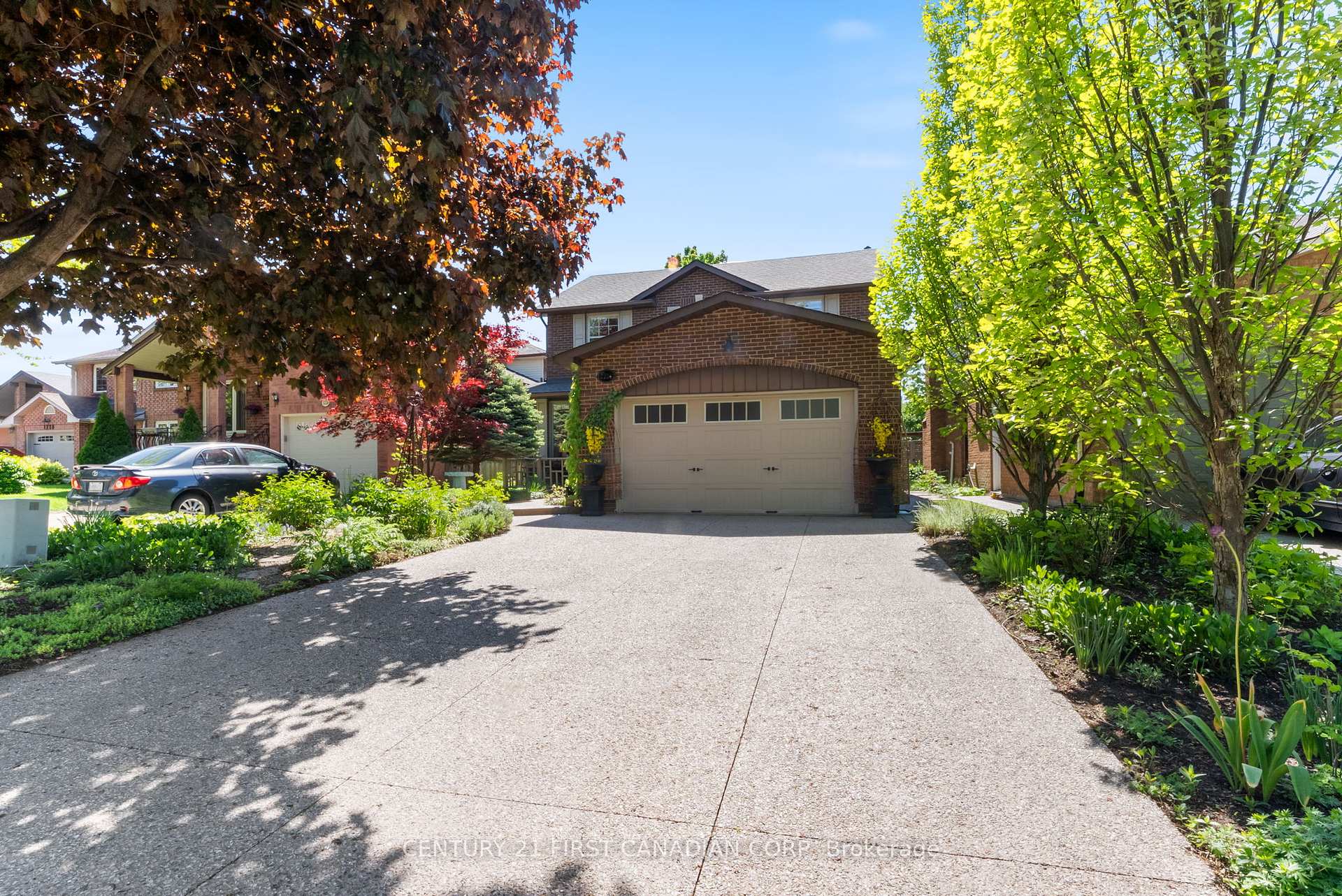 Photo 2 of 1224 Nathaniel Crescent, Burlington, Brant — HOMEH