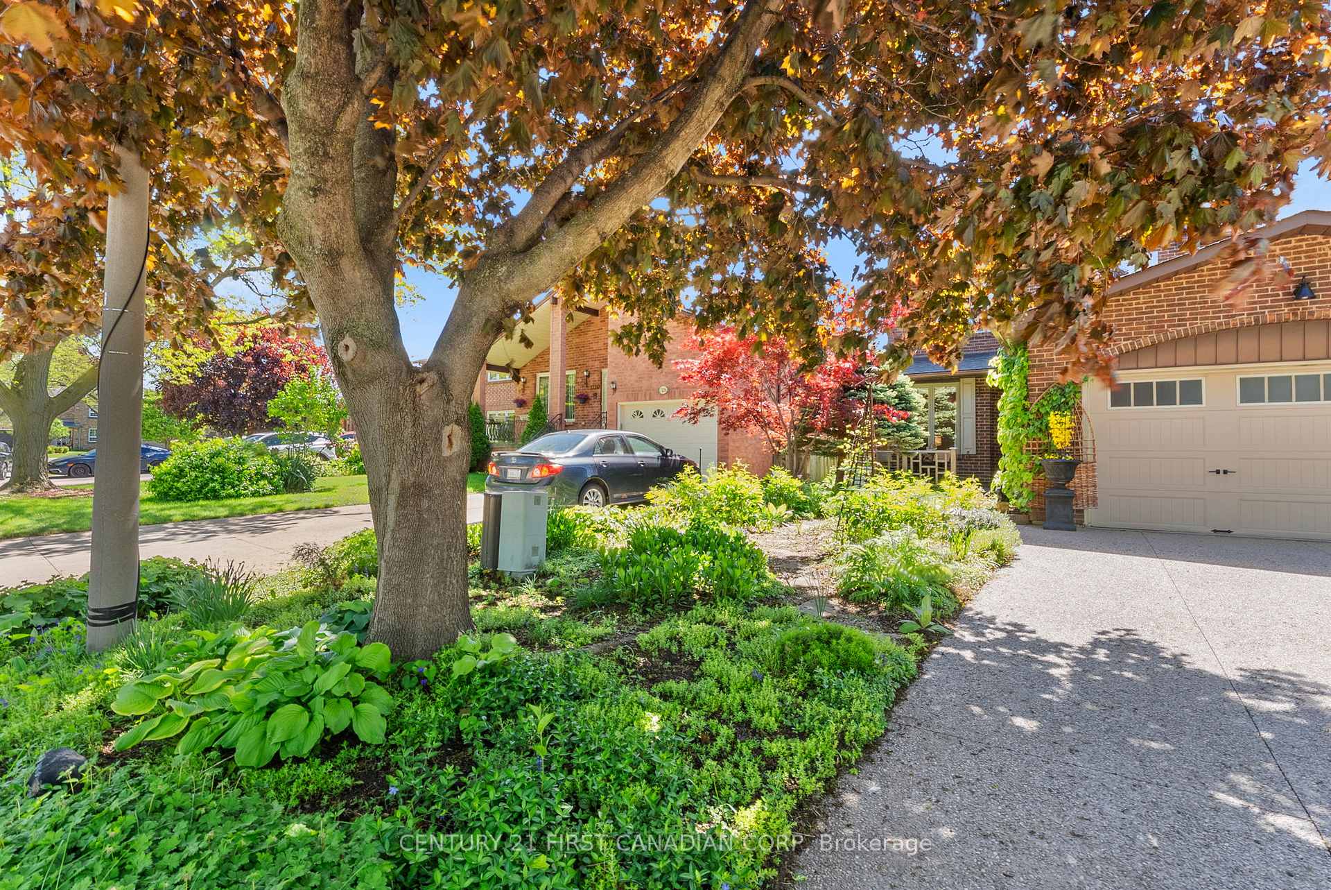 Photo 5 of 1224 Nathaniel Crescent, Burlington, Brant — HOMEH