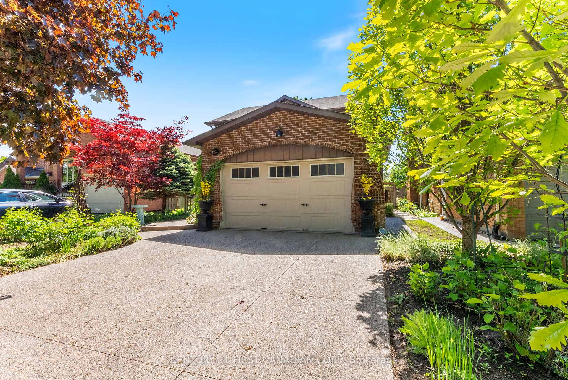 Photo 6 of 1224 Nathaniel Crescent, Burlington, Brant — HOMEH