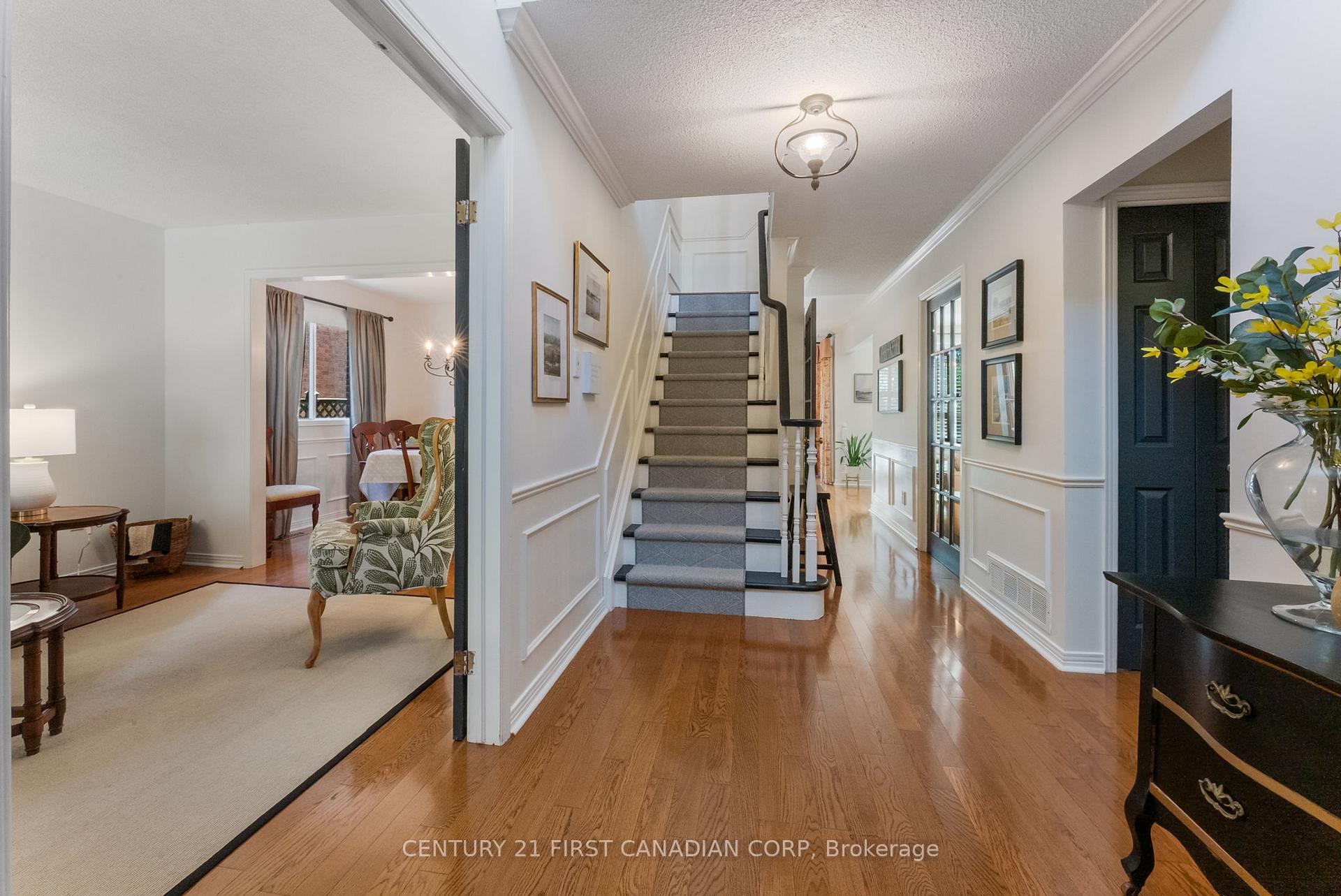 Photo 11 of 1224 Nathaniel Crescent, Burlington, Brant — HOMEH
