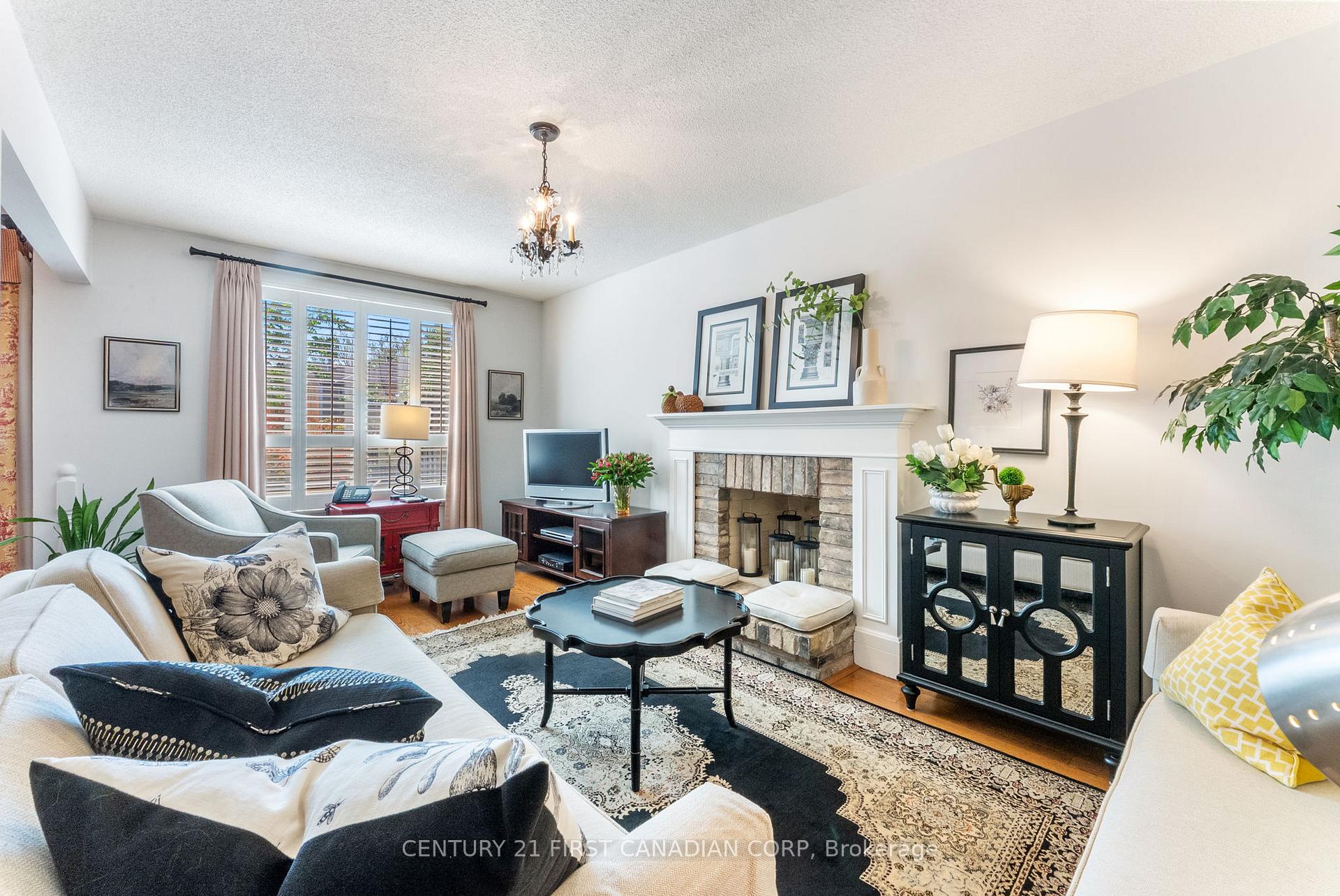 Photo 21 of 1224 Nathaniel Crescent, Burlington, Brant — HOMEH