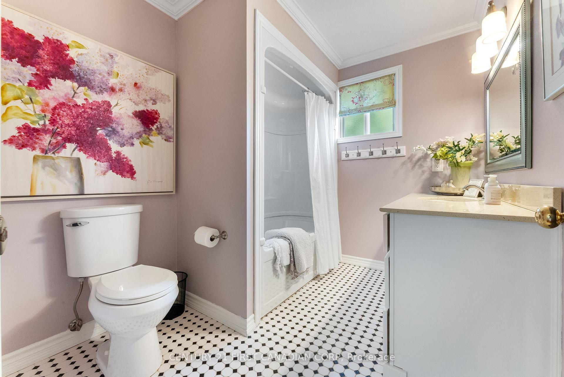 Photo 26 of 1224 Nathaniel Crescent, Burlington, Brant — HOMEH