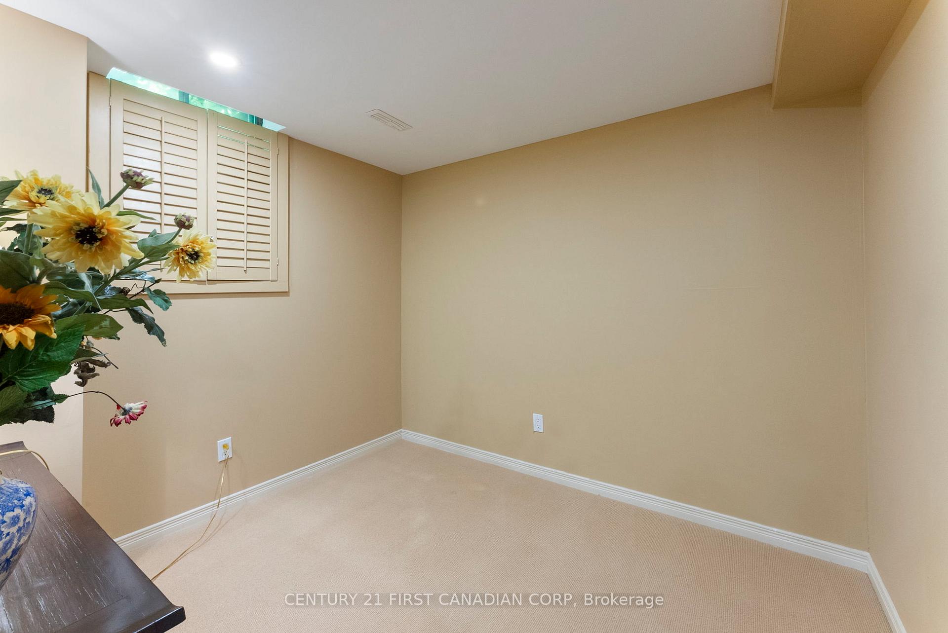 Photo 37 of 1224 Nathaniel Crescent, Burlington, Brant — HOMEH