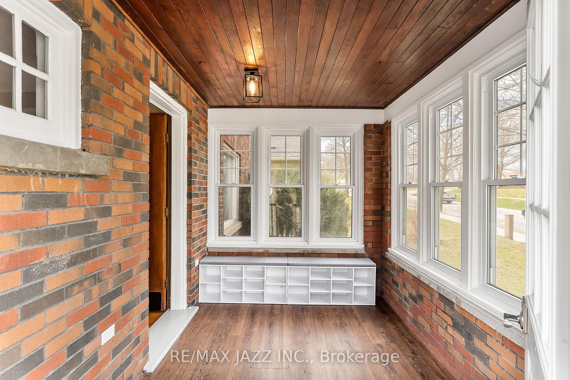 Photo 37 of 394 Queen Street, Scugog, Port Perry — HOMEH
