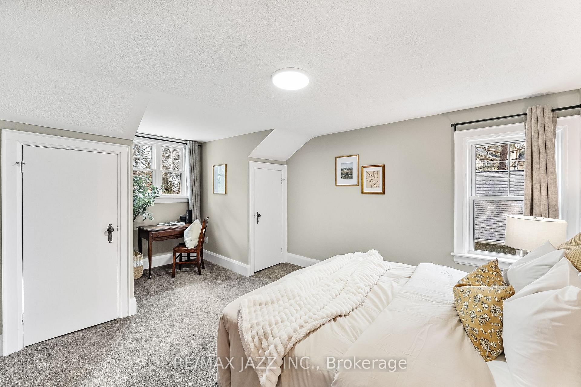 Photo 5 of 394 Queen Street, Scugog, Port Perry — HOMEH