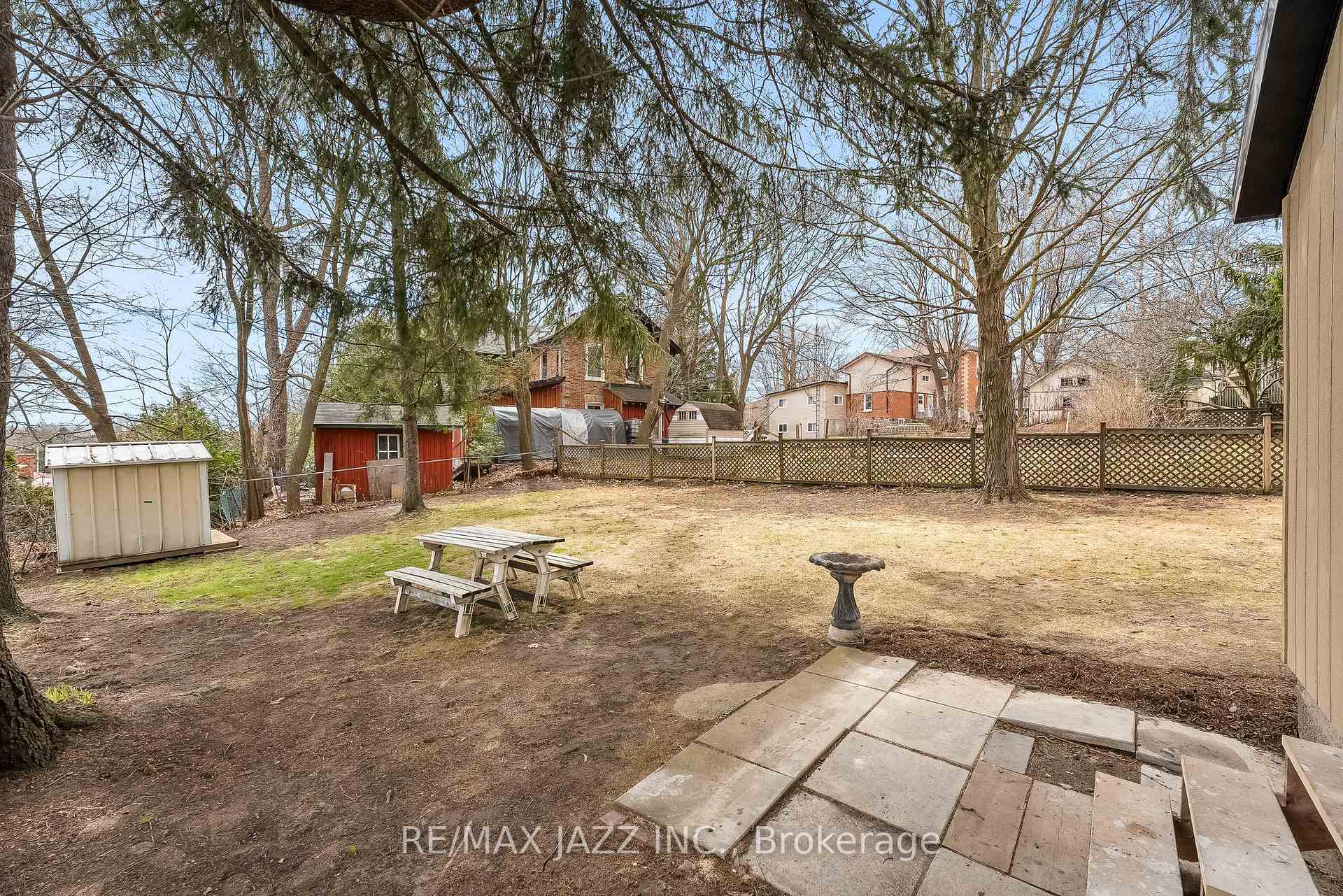 Photo 27 of 394 Queen Street, Scugog, Port Perry — HOMEH