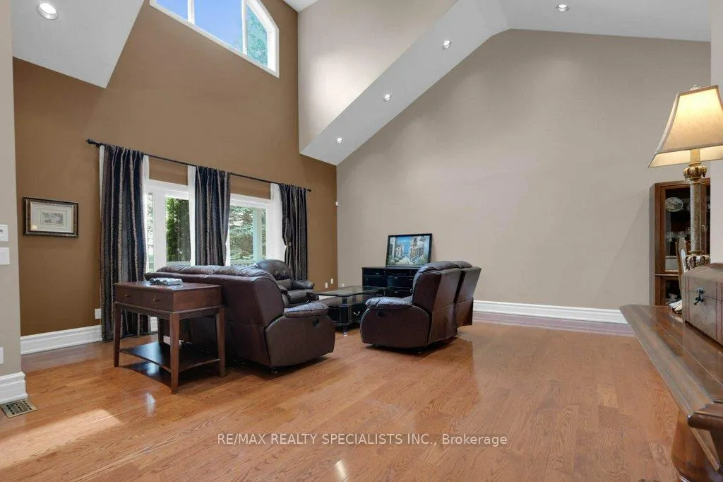 Photo 13 of 16 McCartney Drive, Caledon, Rural Caledon — HOMEH