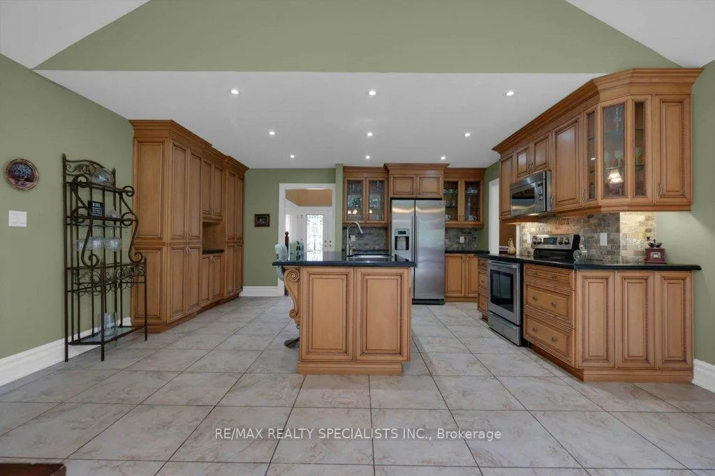 Photo 23 of 16 McCartney Drive, Caledon, Rural Caledon — HOMEH