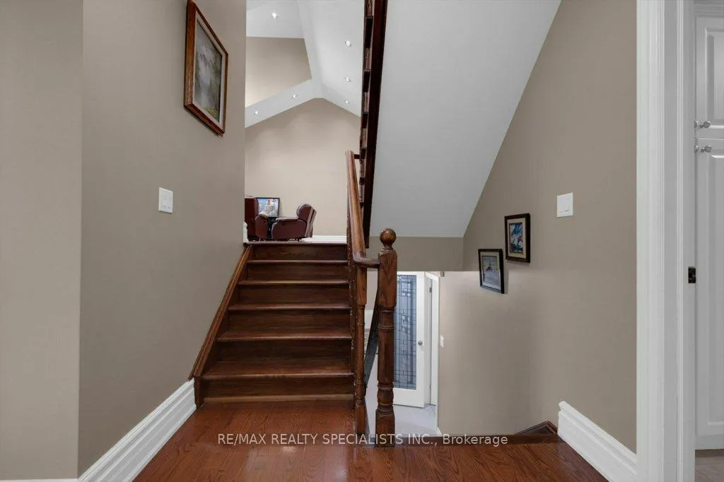 Photo 34 of 16 McCartney Drive, Caledon, Rural Caledon — HOMEH