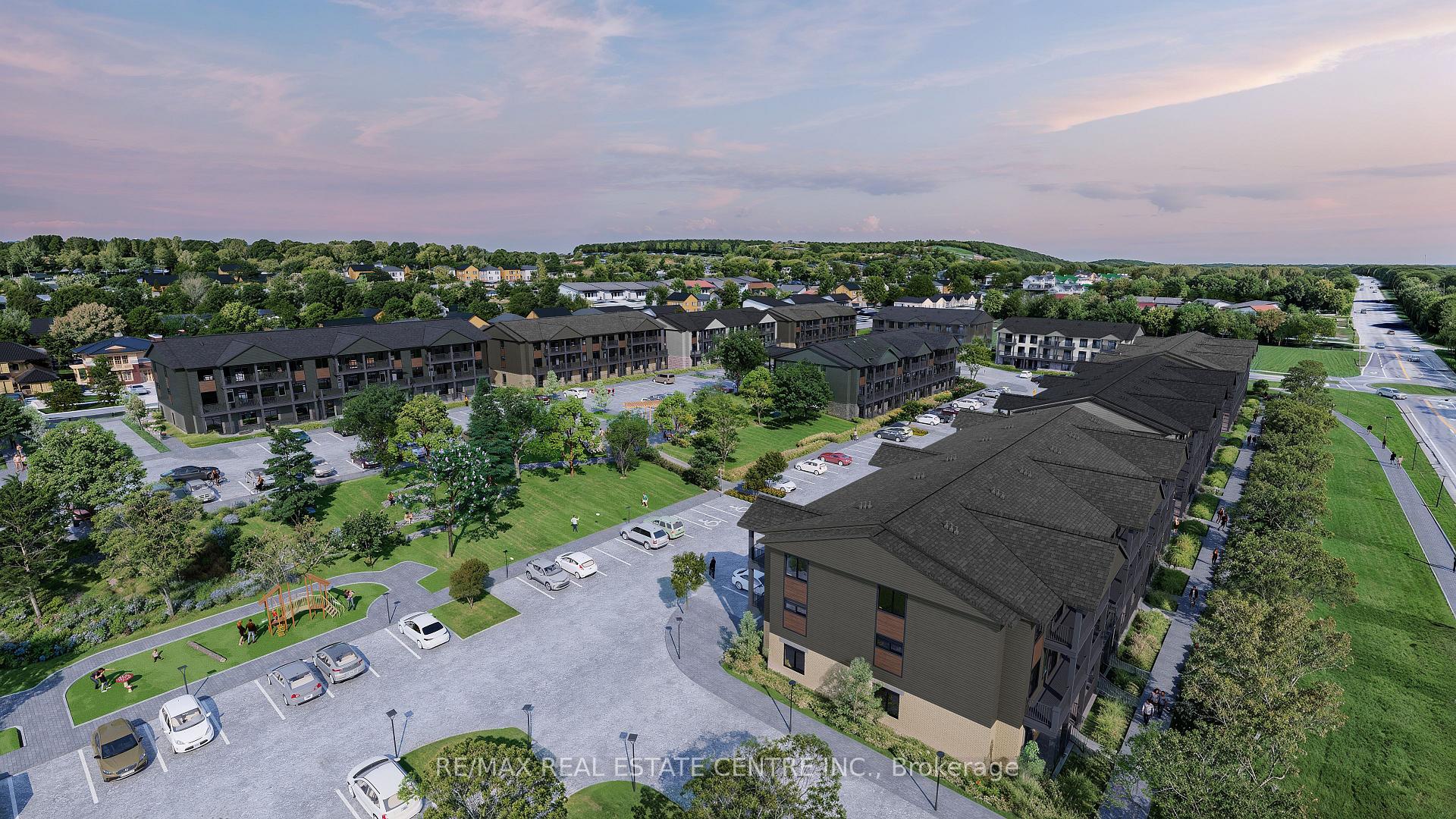 Photo 8 of 25 Graphite Drive, Kitchener — HOMEH