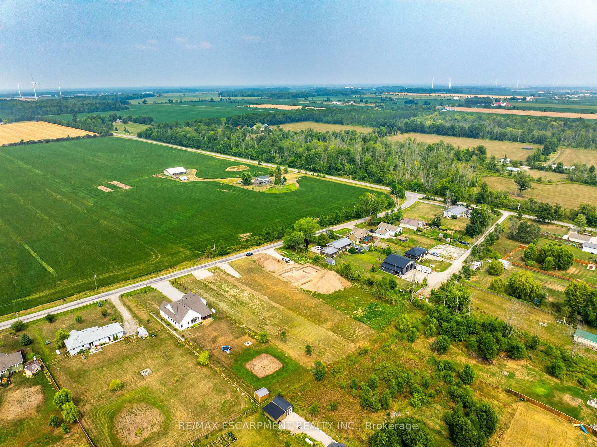 Photo 23 of 3250 Lakeshore Road, Haldimand, Dunnville — HOMEH
