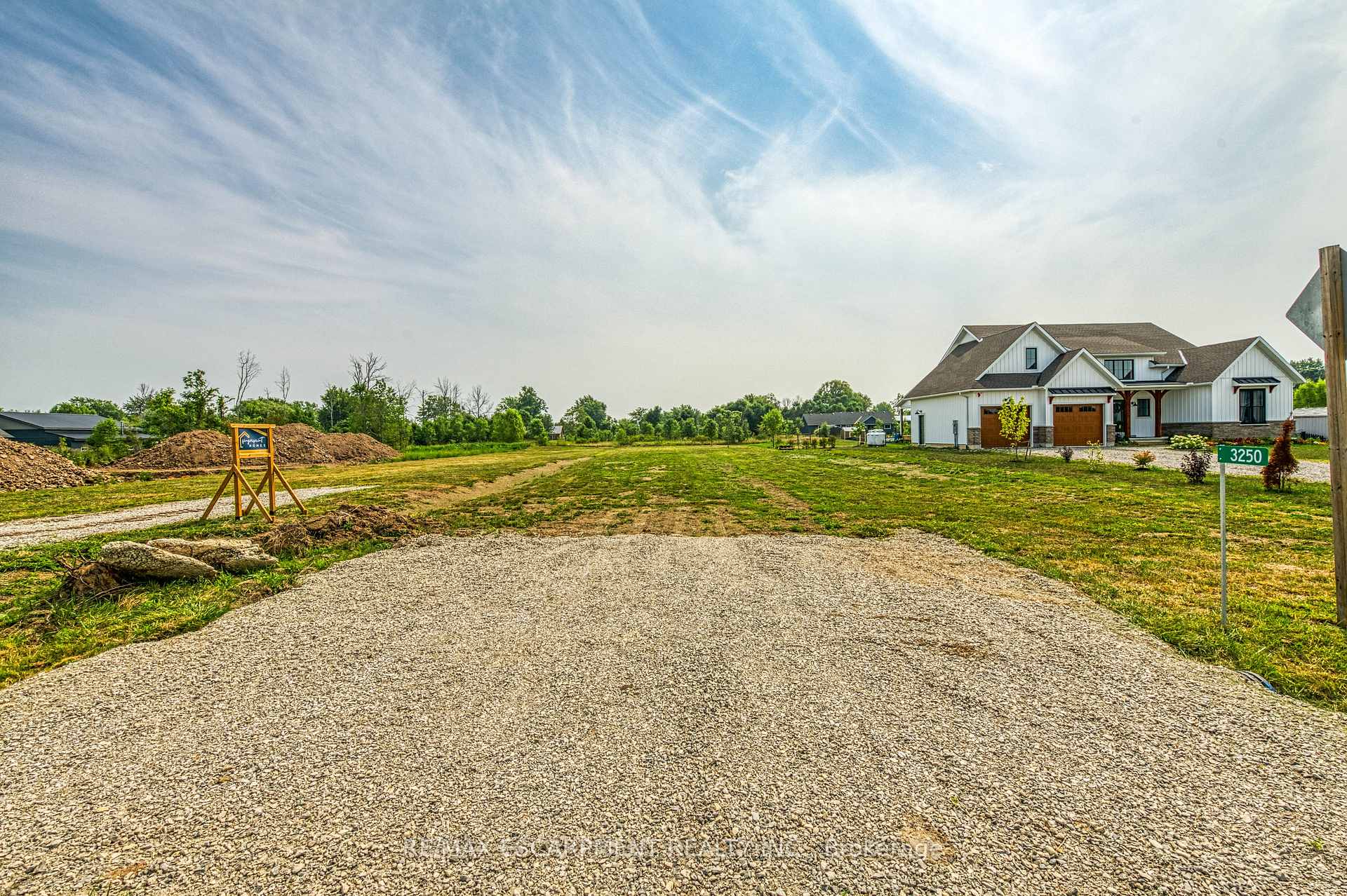 Photo 15 of 3250 Lakeshore Road, Haldimand, Dunnville — HOMEH