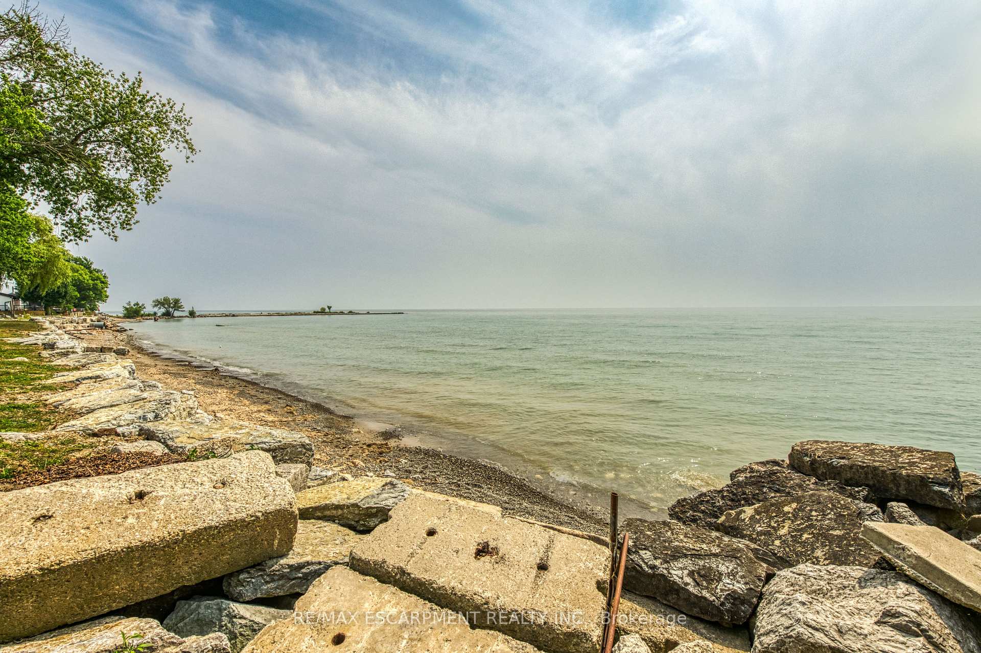 Photo 7 of 3250 Lakeshore Road, Haldimand, Dunnville — HOMEH