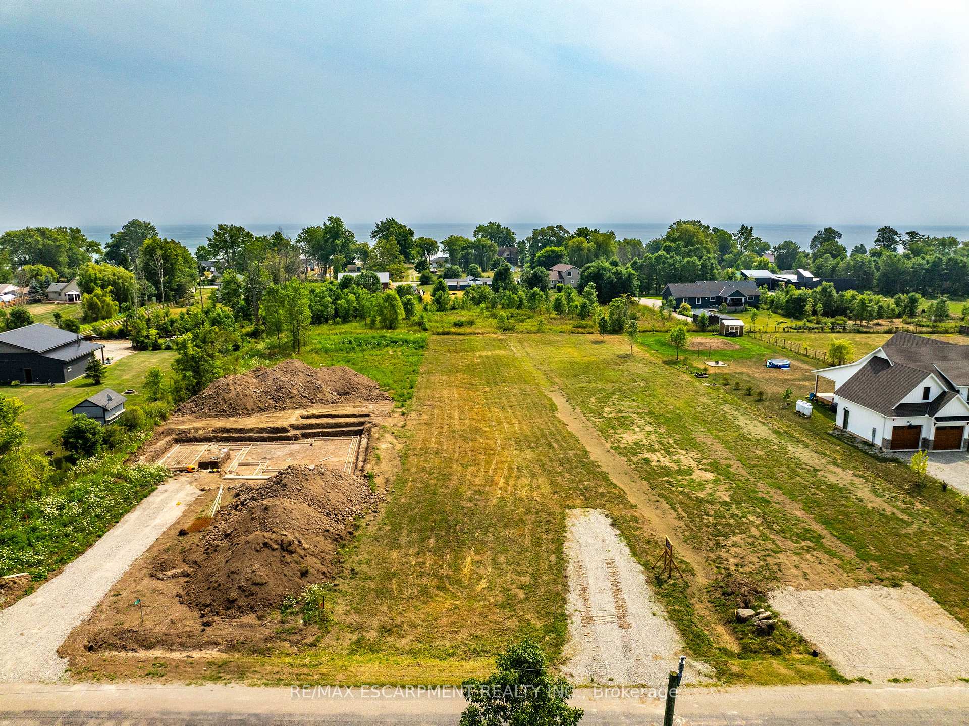 Photo 22 of 3252 Lakeshore Road, Haldimand, Dunnville — HOMEH