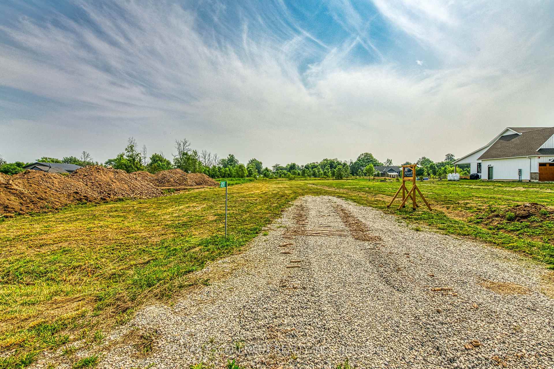 Photo 19 of 3252 Lakeshore Road, Haldimand, Dunnville — HOMEH