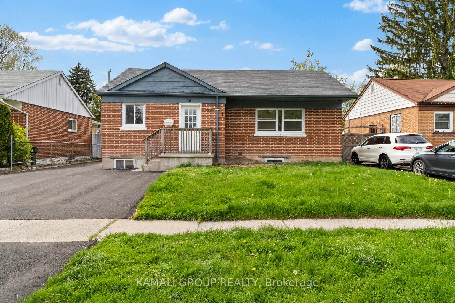 Front of Unit Bsmt, 76 Admiral Road