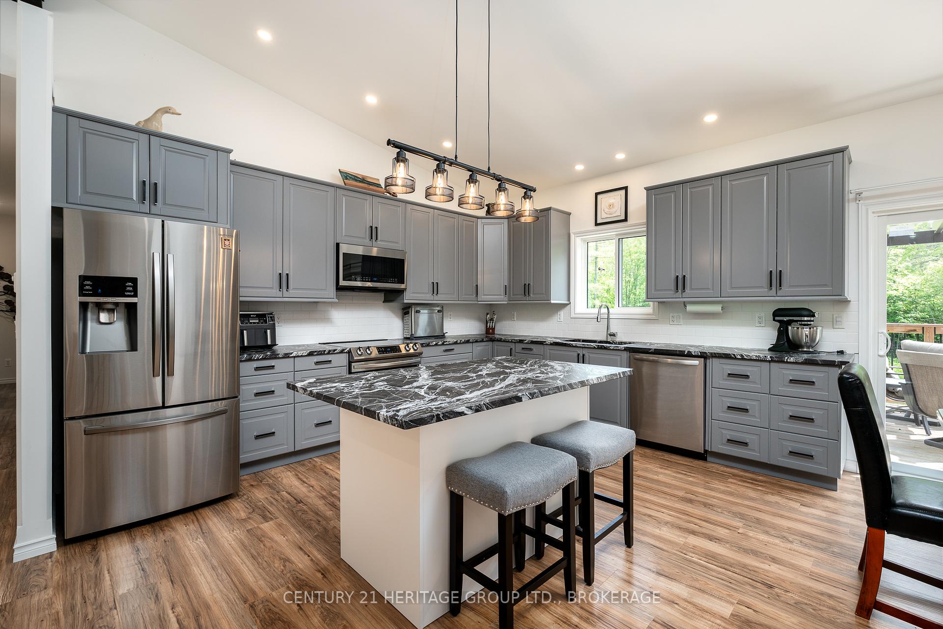 Photo 6 of 242 White Lake Road, Frontenac, Frontenac Centre — HOMEH