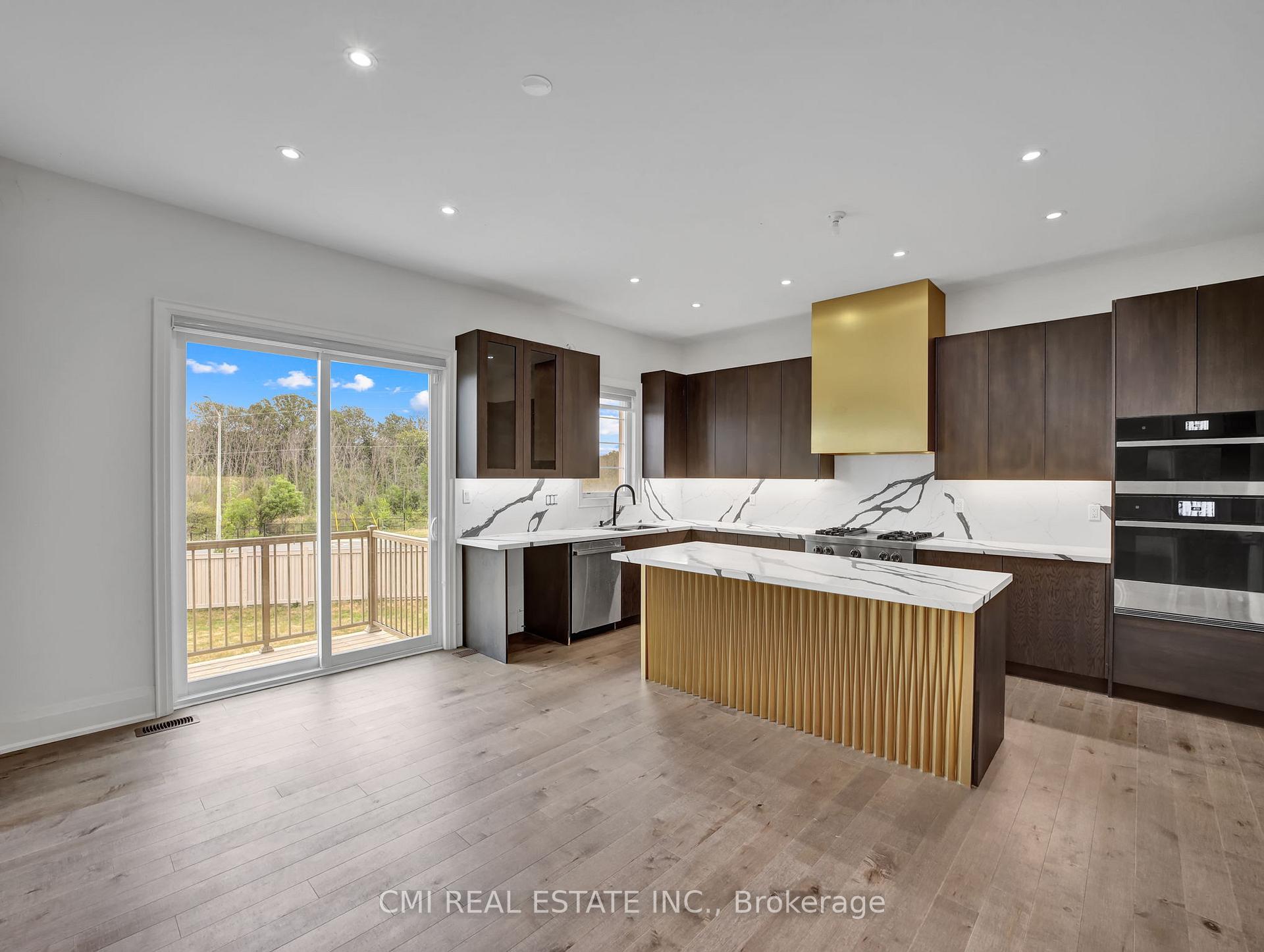 Photo 5 of 205 Agro Street, Hamilton, Waterdown — HOMEH