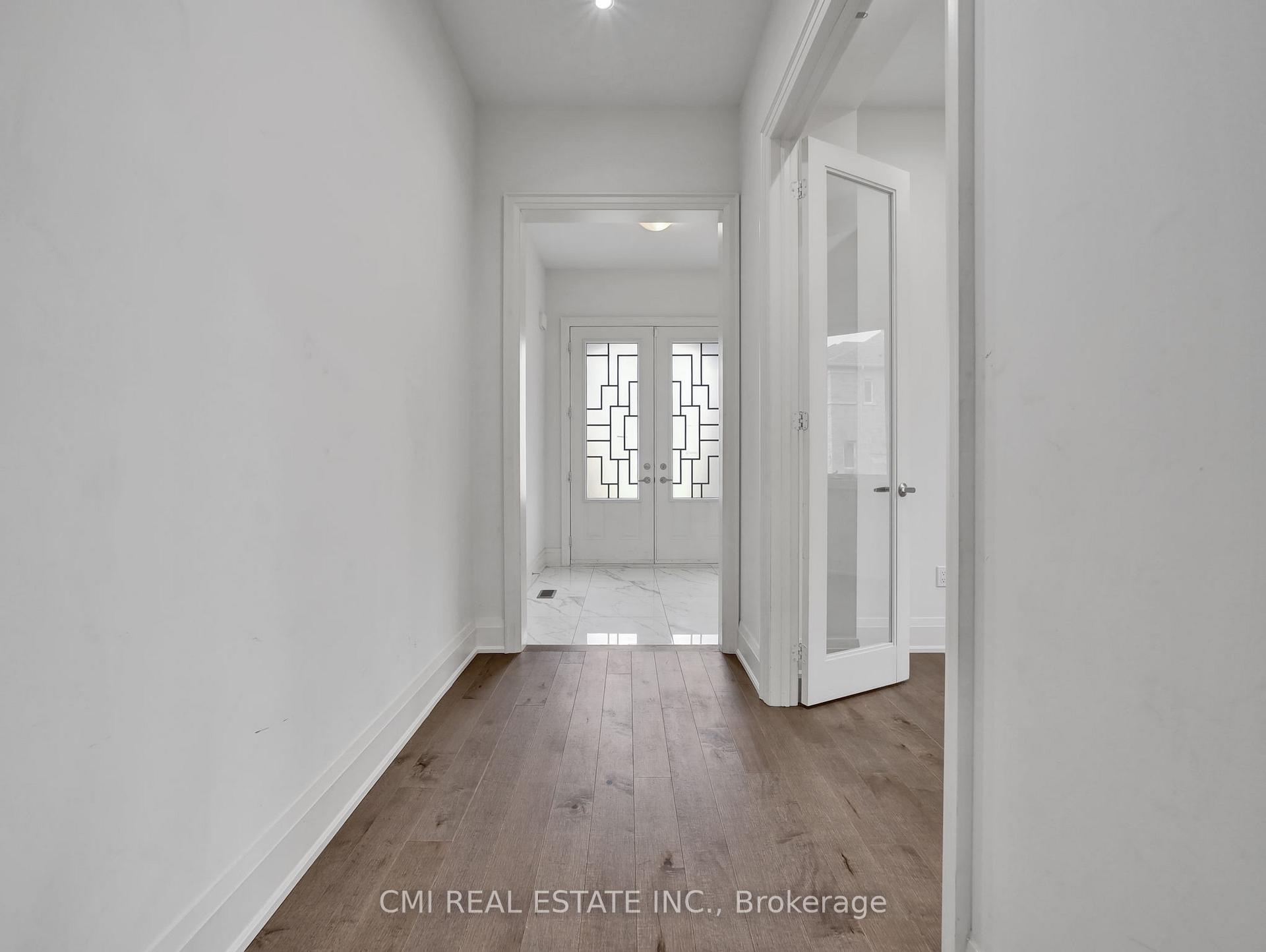 Photo 7 of 205 Agro Street, Hamilton, Waterdown — HOMEH