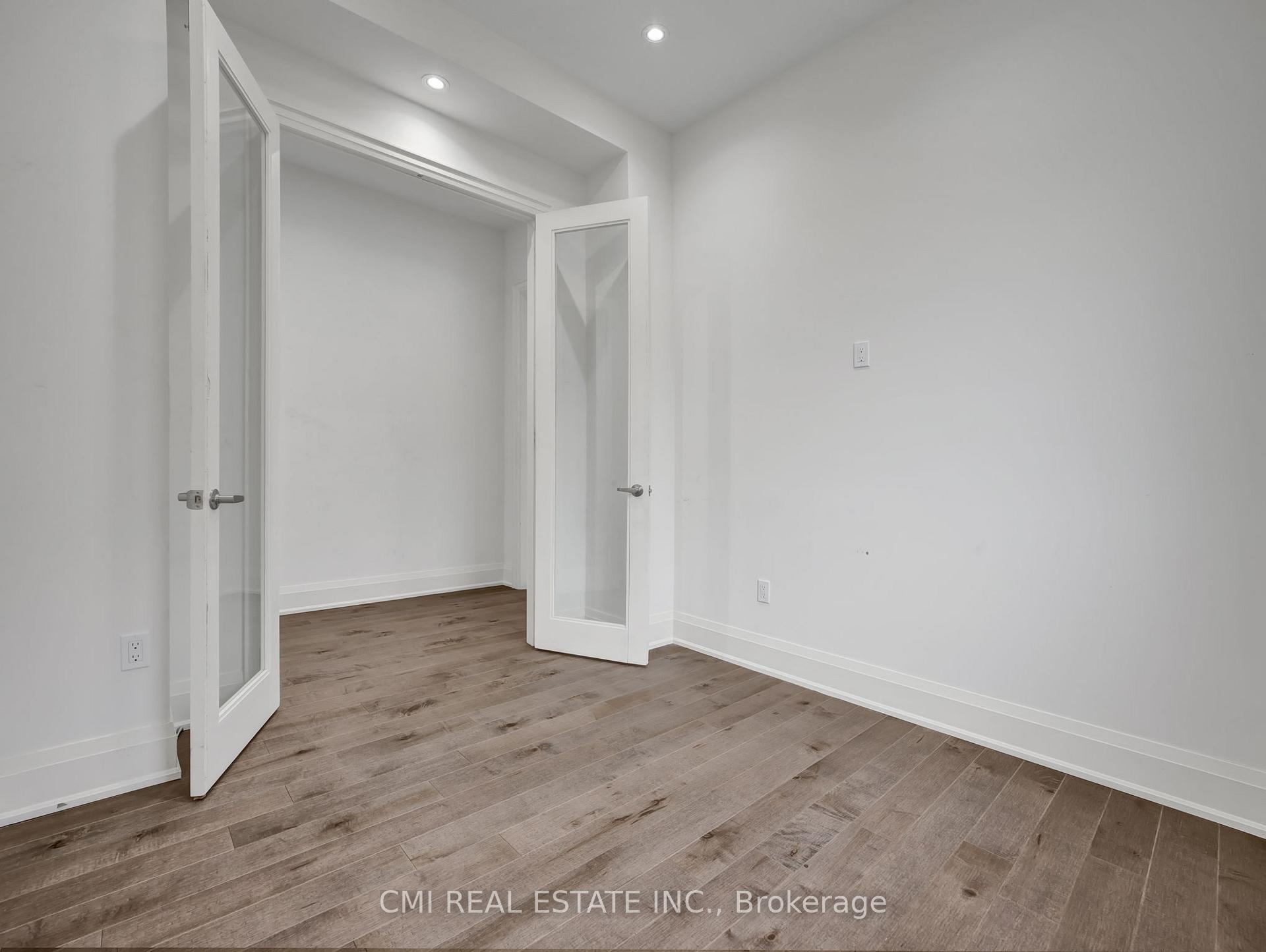 Photo 8 of 205 Agro Street, Hamilton, Waterdown — HOMEH