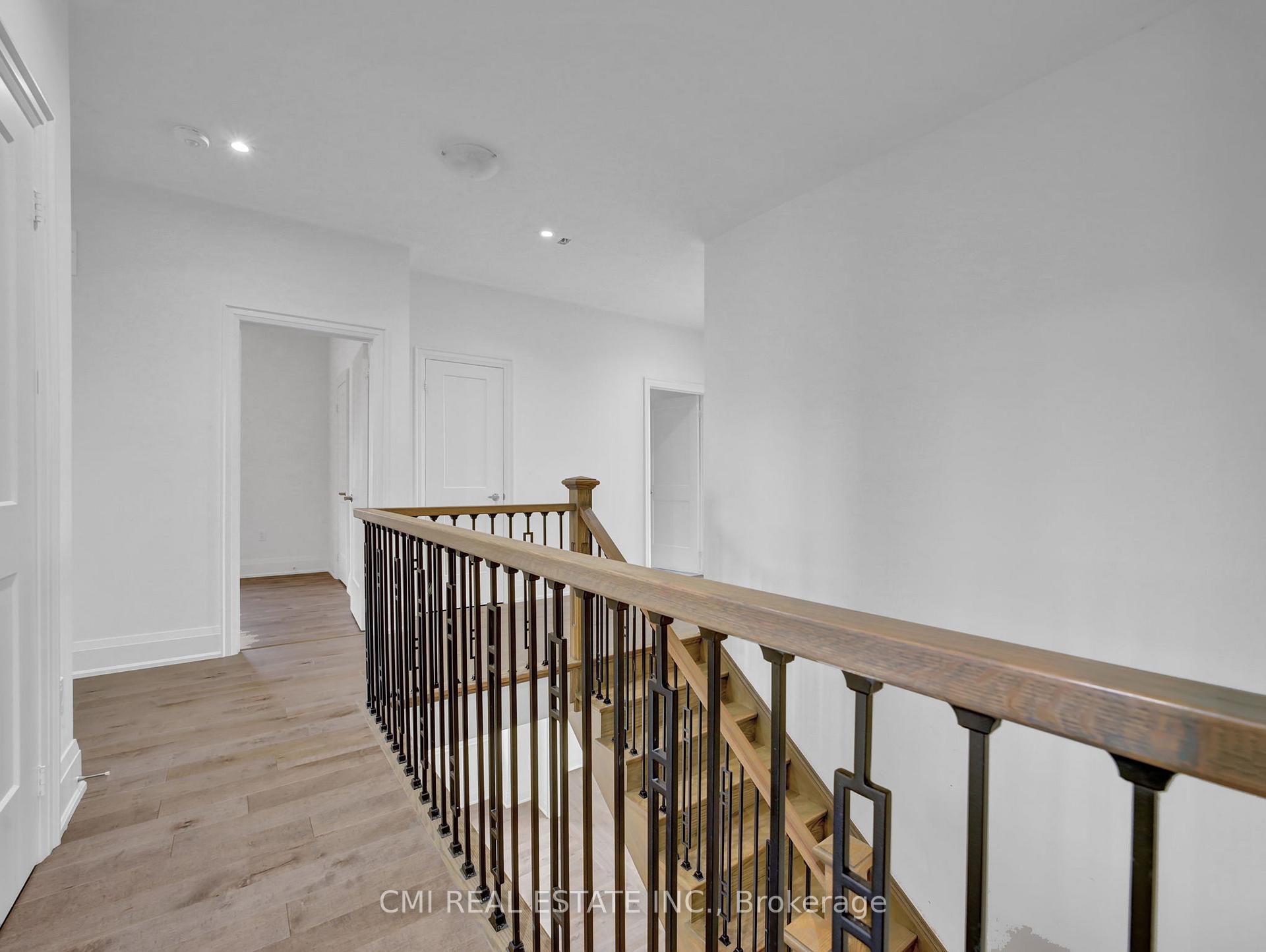 Photo 19 of 205 Agro Street, Hamilton, Waterdown — HOMEH