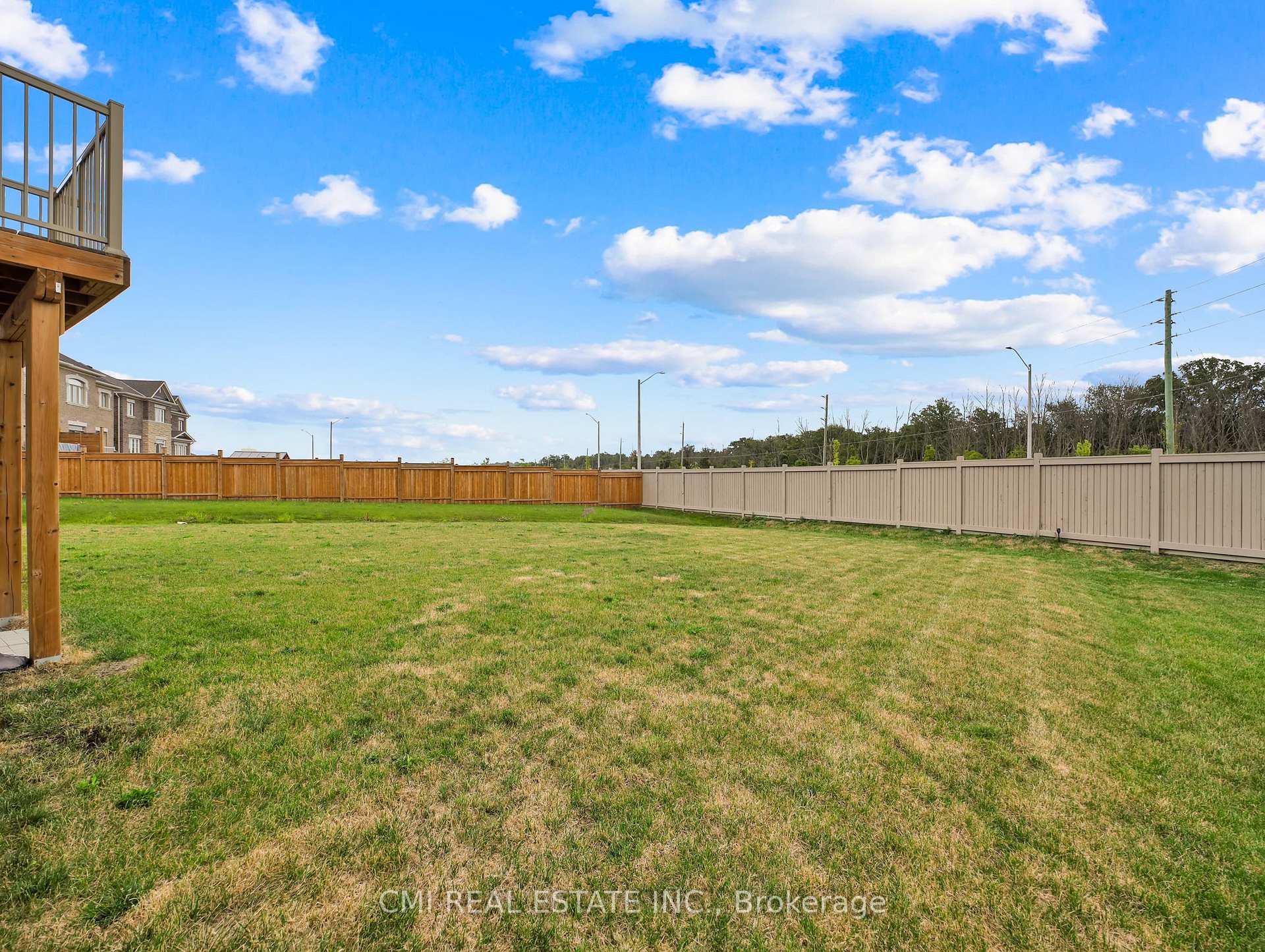 Photo 46 of 205 Agro Street, Hamilton, Waterdown — HOMEH