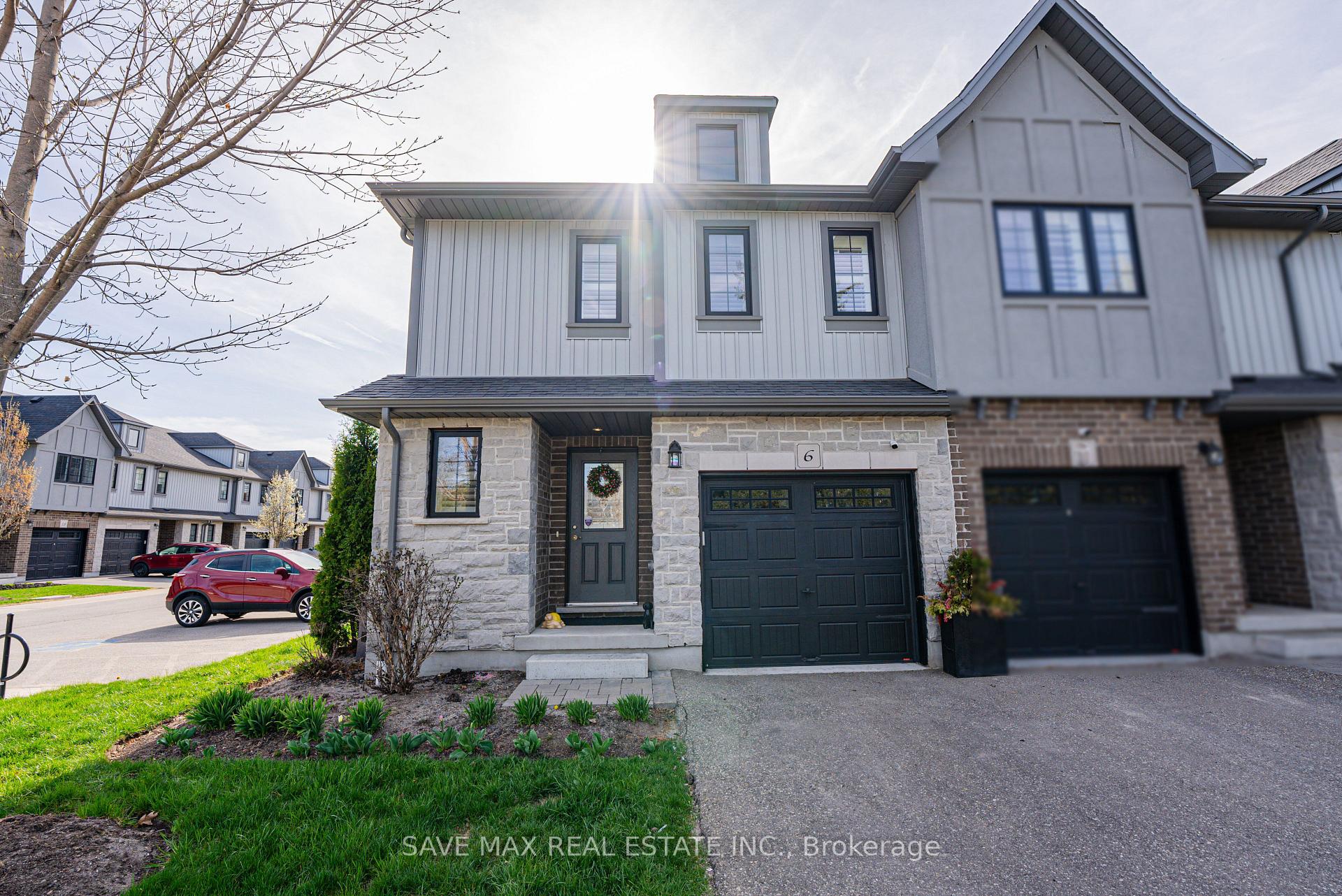Photo 2 of Unit 6, 625 Blackbridge Road, Cambridge, Silver Heights — HOMEH