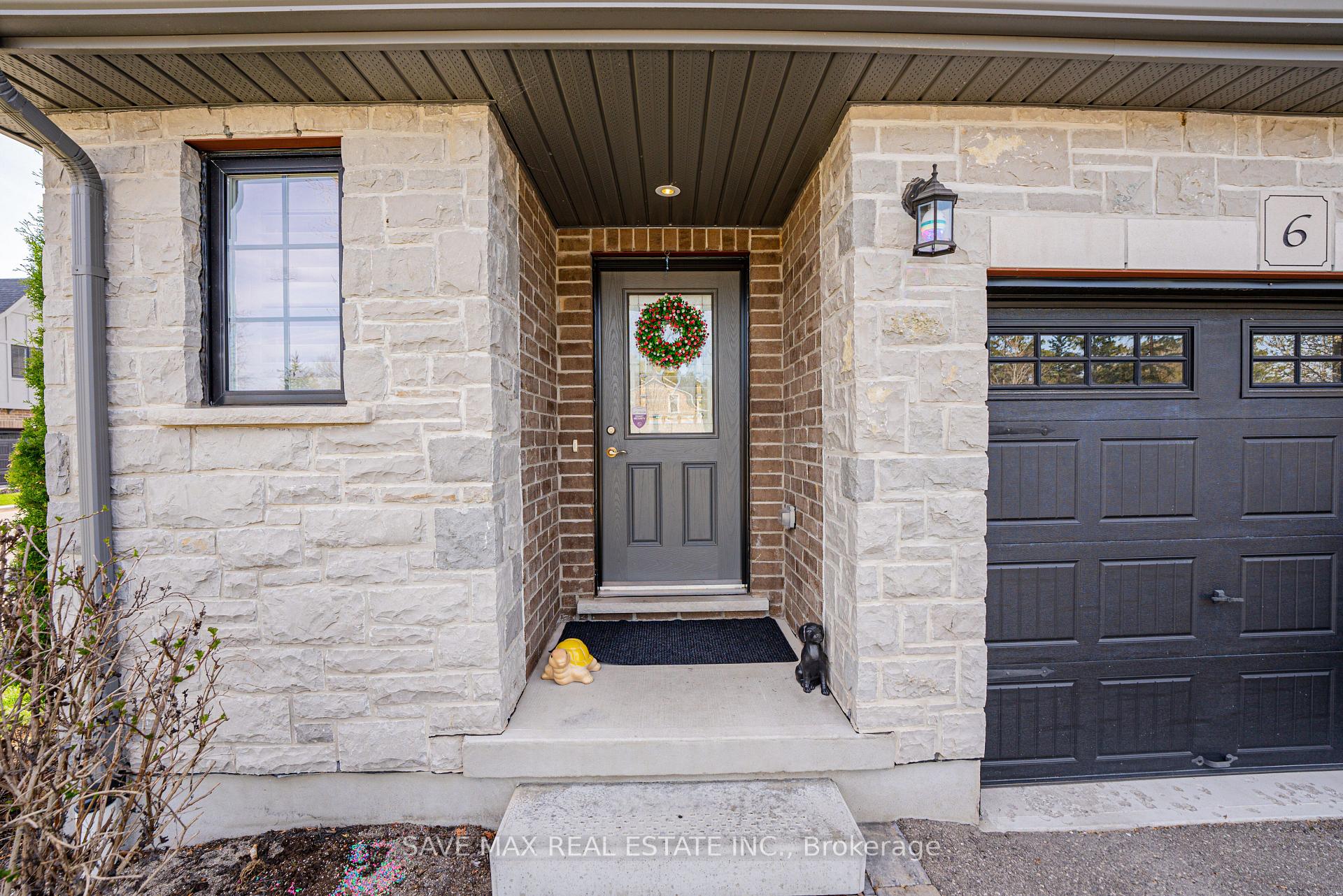 Photo 8 of Unit 6, 625 Blackbridge Road, Cambridge, Silver Heights — HOMEH