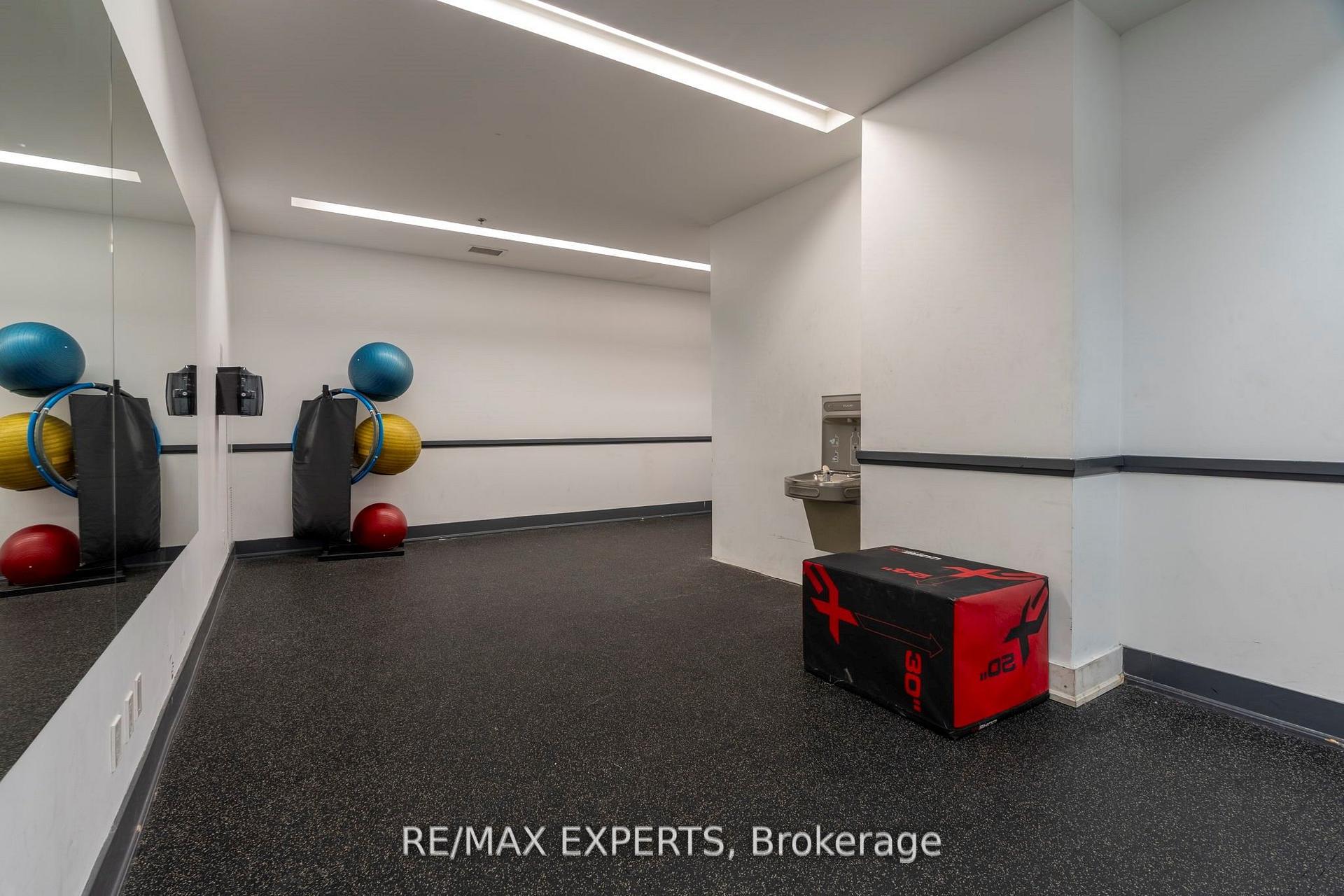 Photo 21 of Unit 2406, 2900 Highway 7 Road, Vaughan, Concord — HOMEH