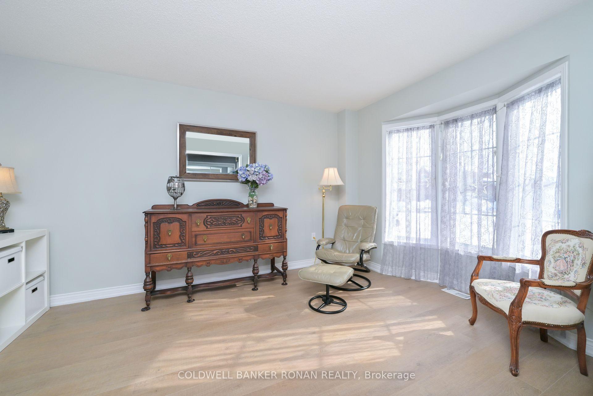 Photo 31 of 51 Darling Crescent, New Tecumseth, Alliston — HOMEH