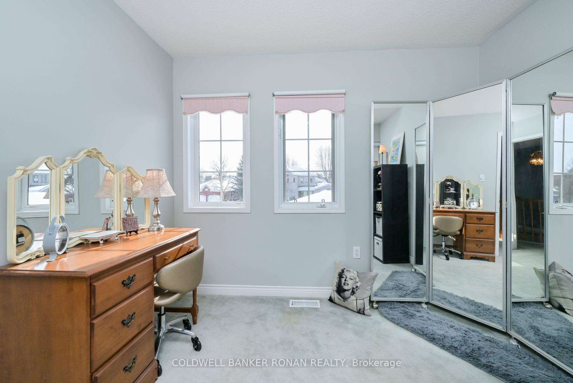 Photo 21 of 51 Darling Crescent, New Tecumseth, Alliston — HOMEH
