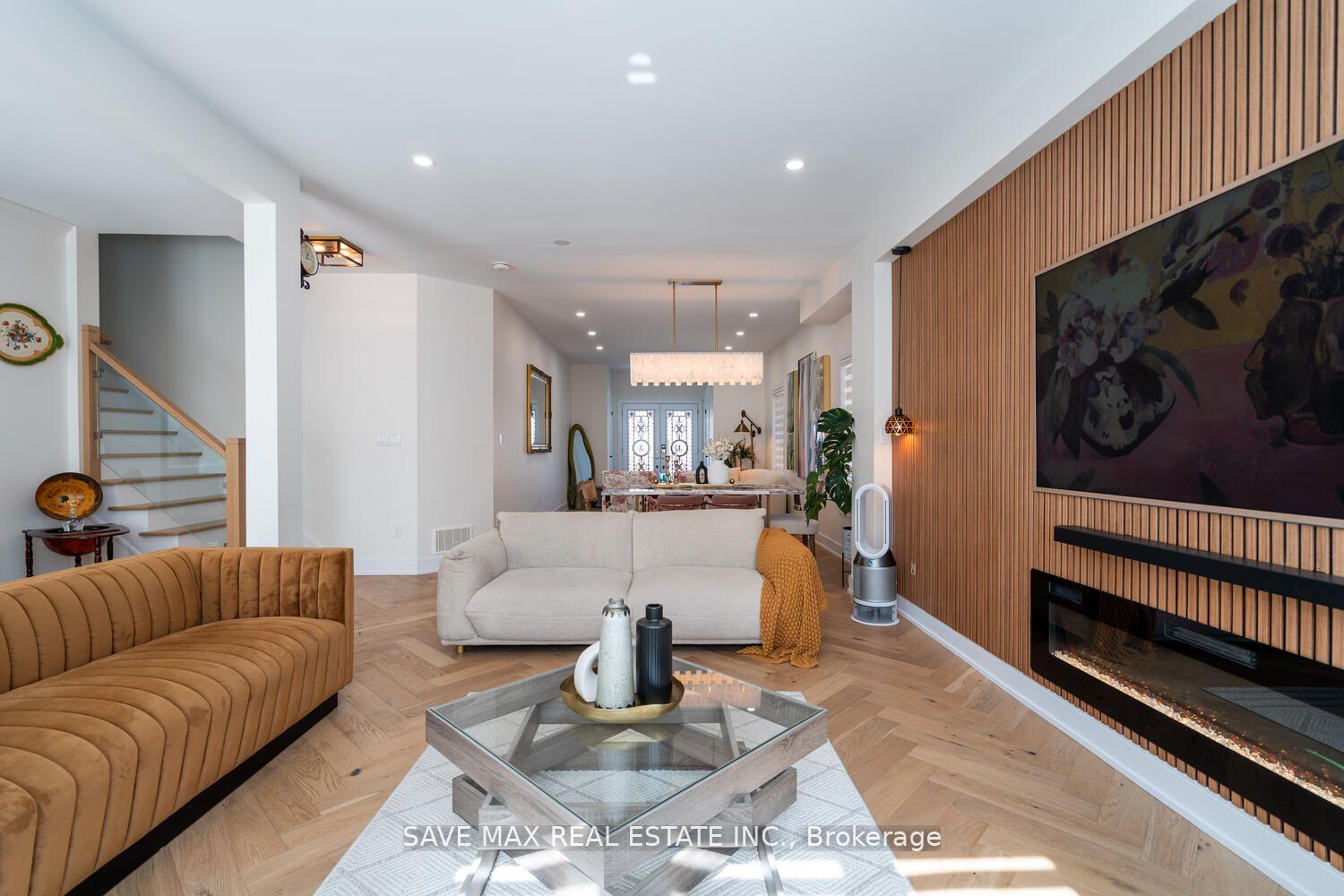 Photo 34 of 233 Valleyway Drive, Brampton, Credit Valley — HOMEH