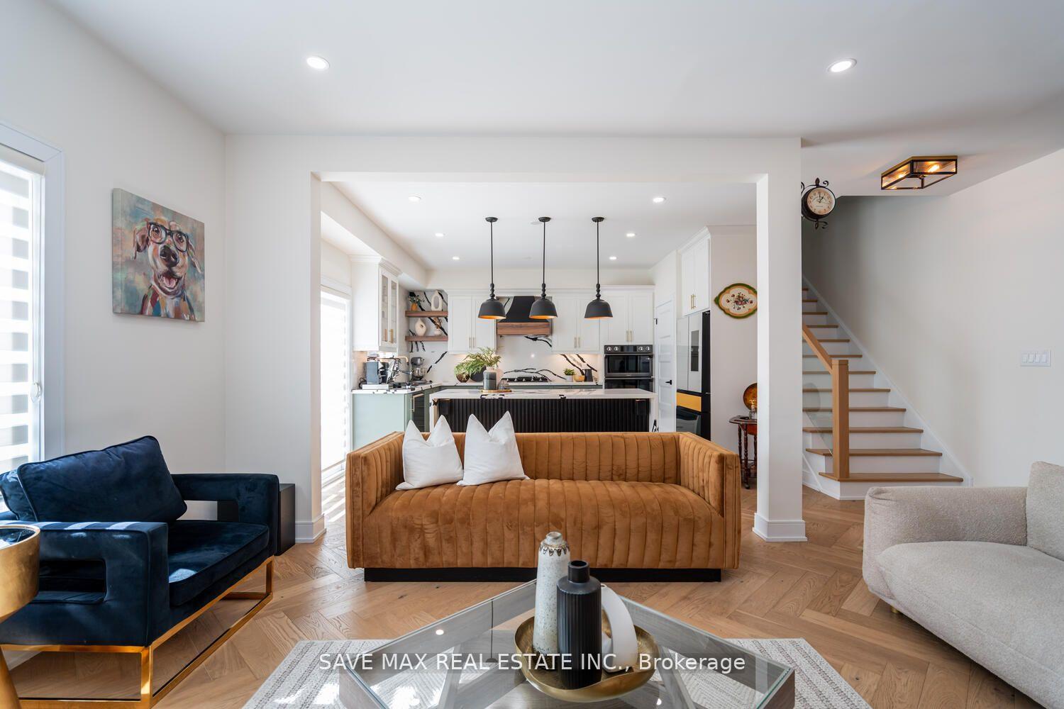 Photo 33 of 233 Valleyway Drive, Brampton, Credit Valley — HOMEH