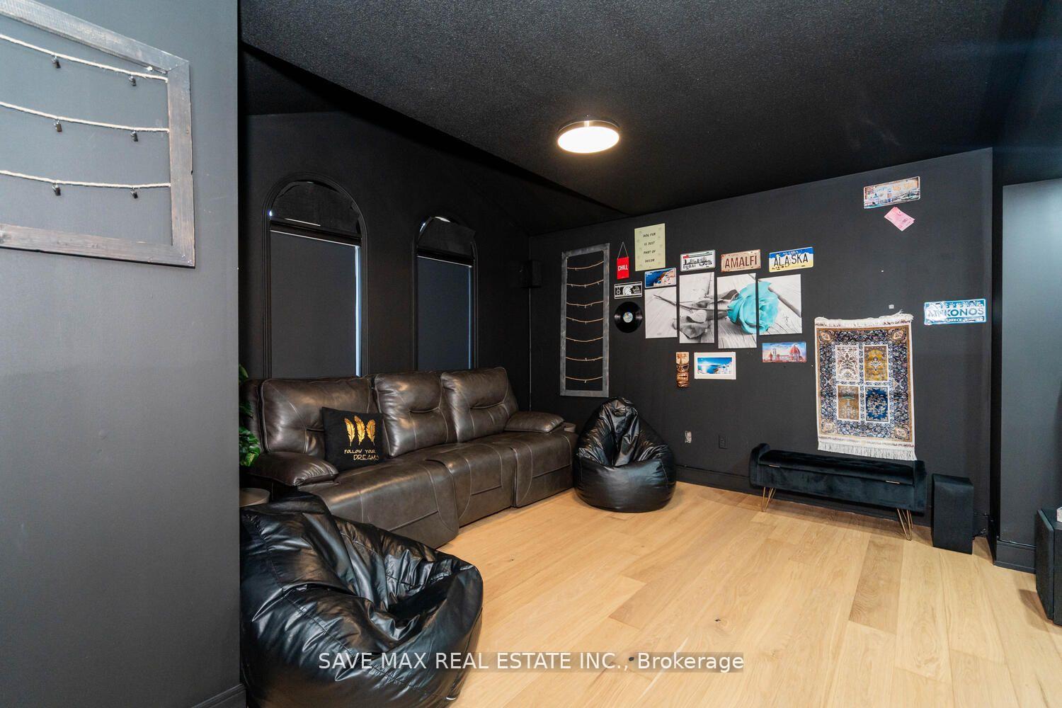 Photo 20 of 233 Valleyway Drive, Brampton, Credit Valley — HOMEH