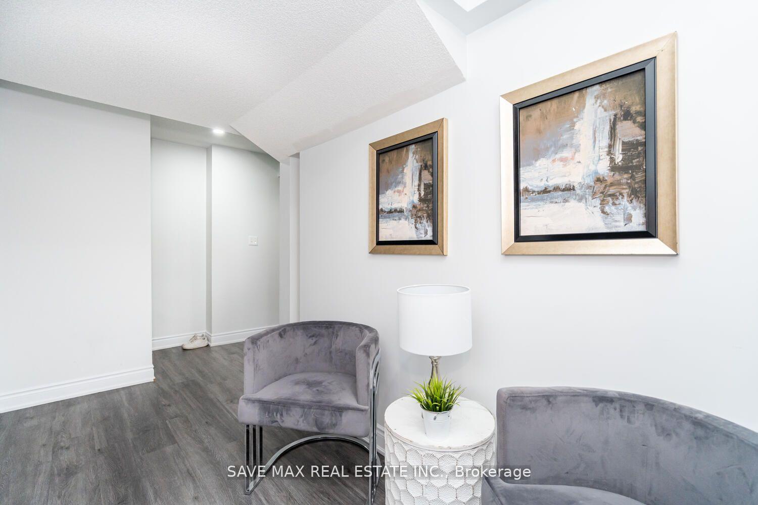 Photo 24 of 233 Valleyway Drive, Brampton, Credit Valley — HOMEH