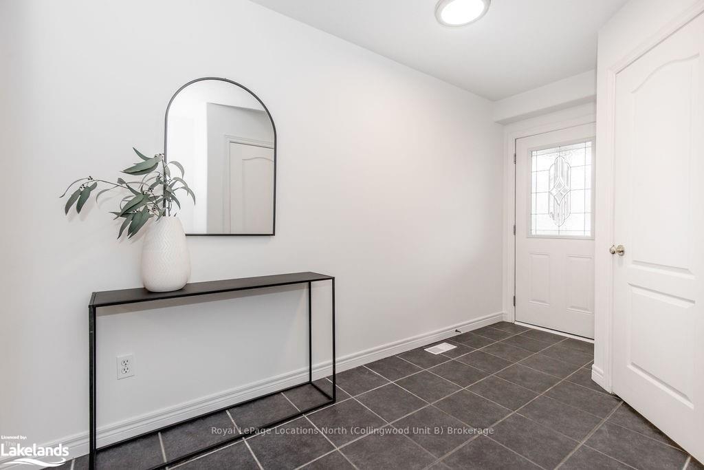 Photo 4 of 49 Barr Street, Collingwood — HOMEH