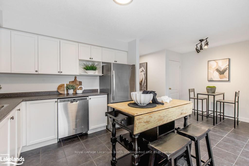 Photo 12 of 49 Barr Street, Collingwood — HOMEH