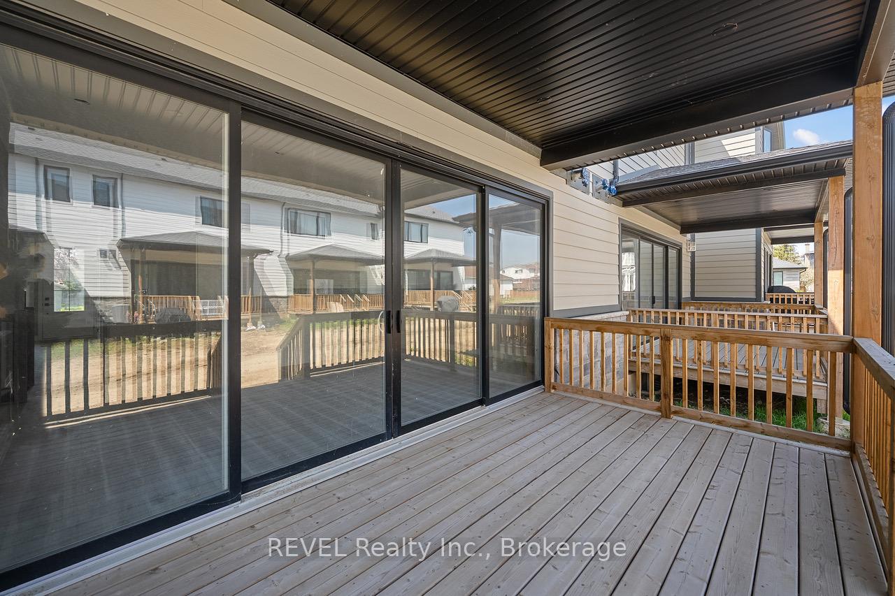 Photo 9 of 99 Ivy Crescent, Thorold, Confederation Heights — HOMEH
