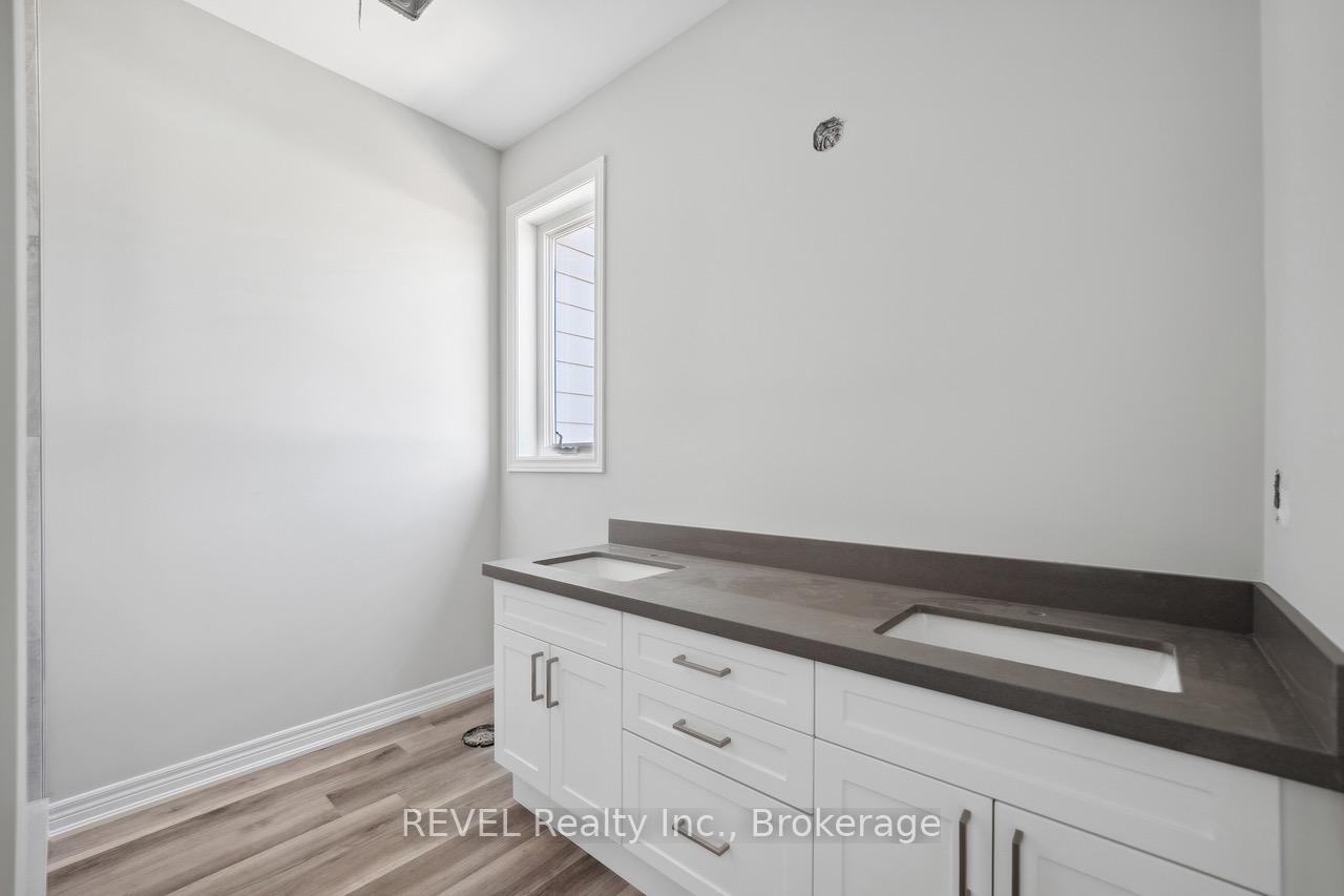 Photo 18 of 101 Ivy Crescent, Thorold, Confederation Heights — HOMEH