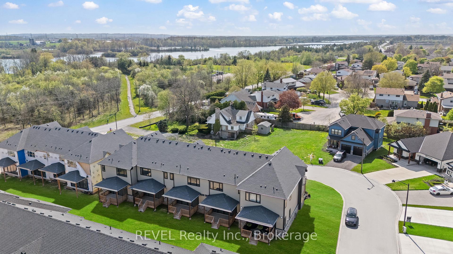 Photo 11 of 101 Ivy Crescent, Thorold, Confederation Heights — HOMEH