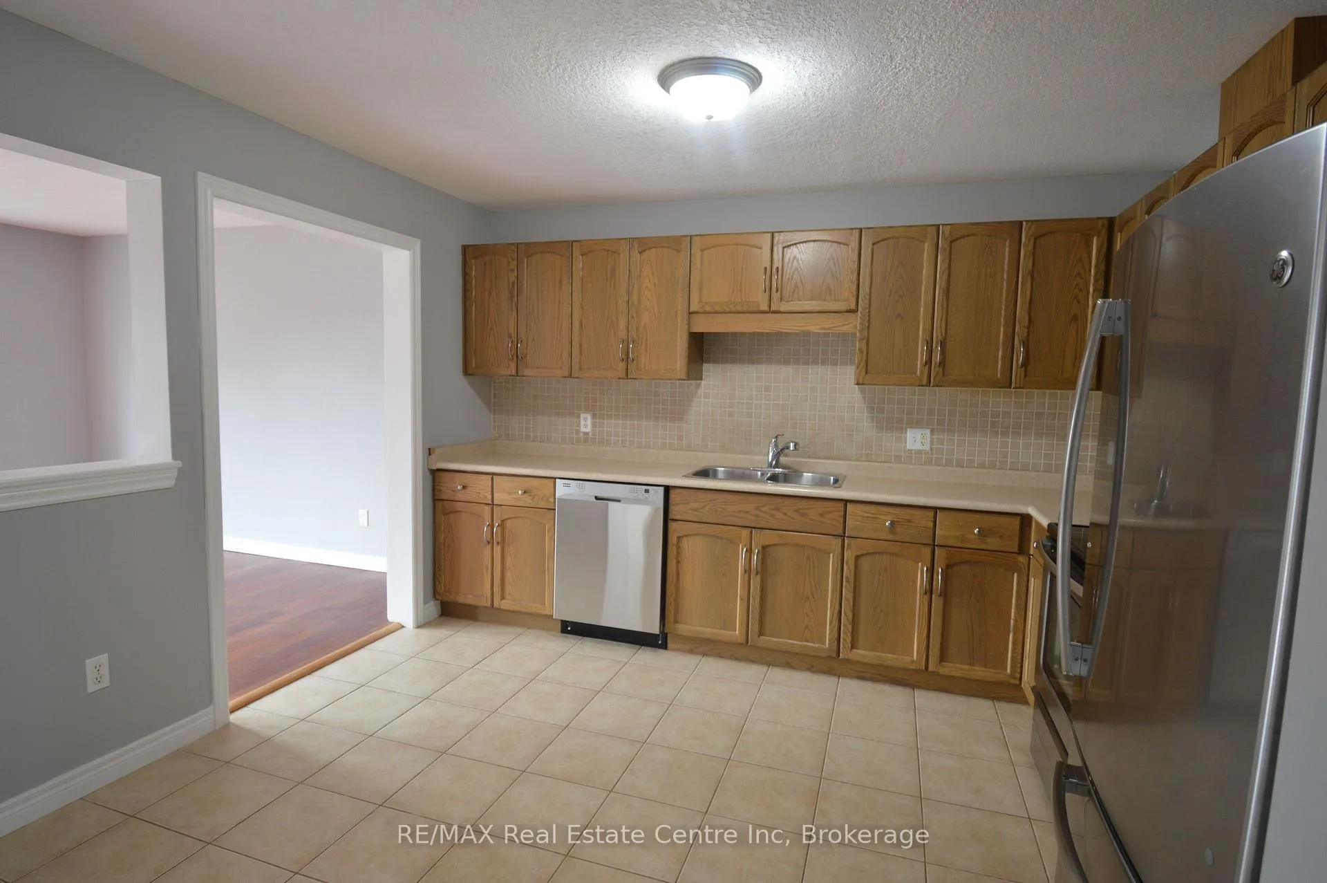 Photo 8 of 49 Edwards Street, Guelph, Grange Road — HOMEH