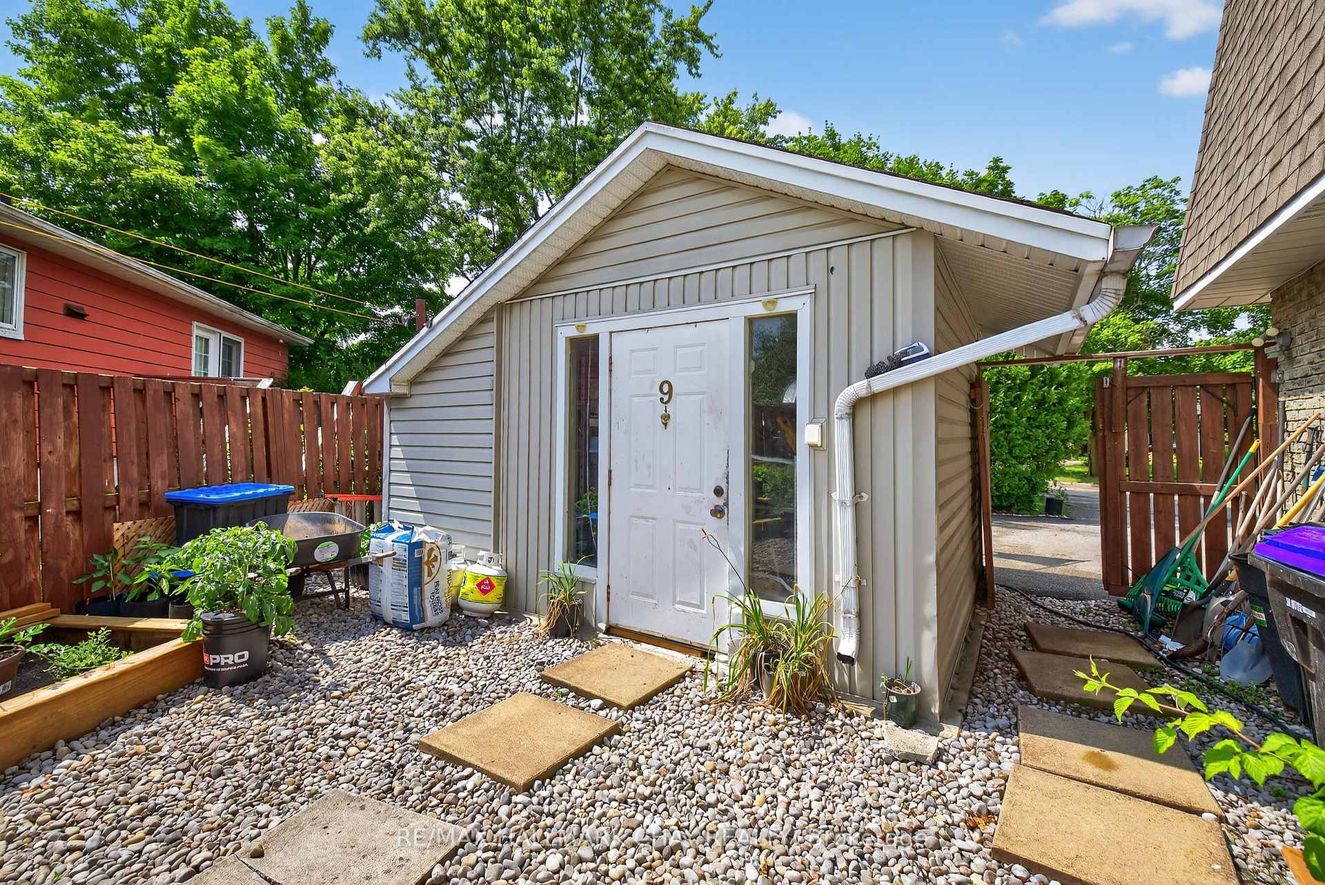 Photo 45 of 9 Hammond Crescent, New Tecumseth, Beeton — HOMEH